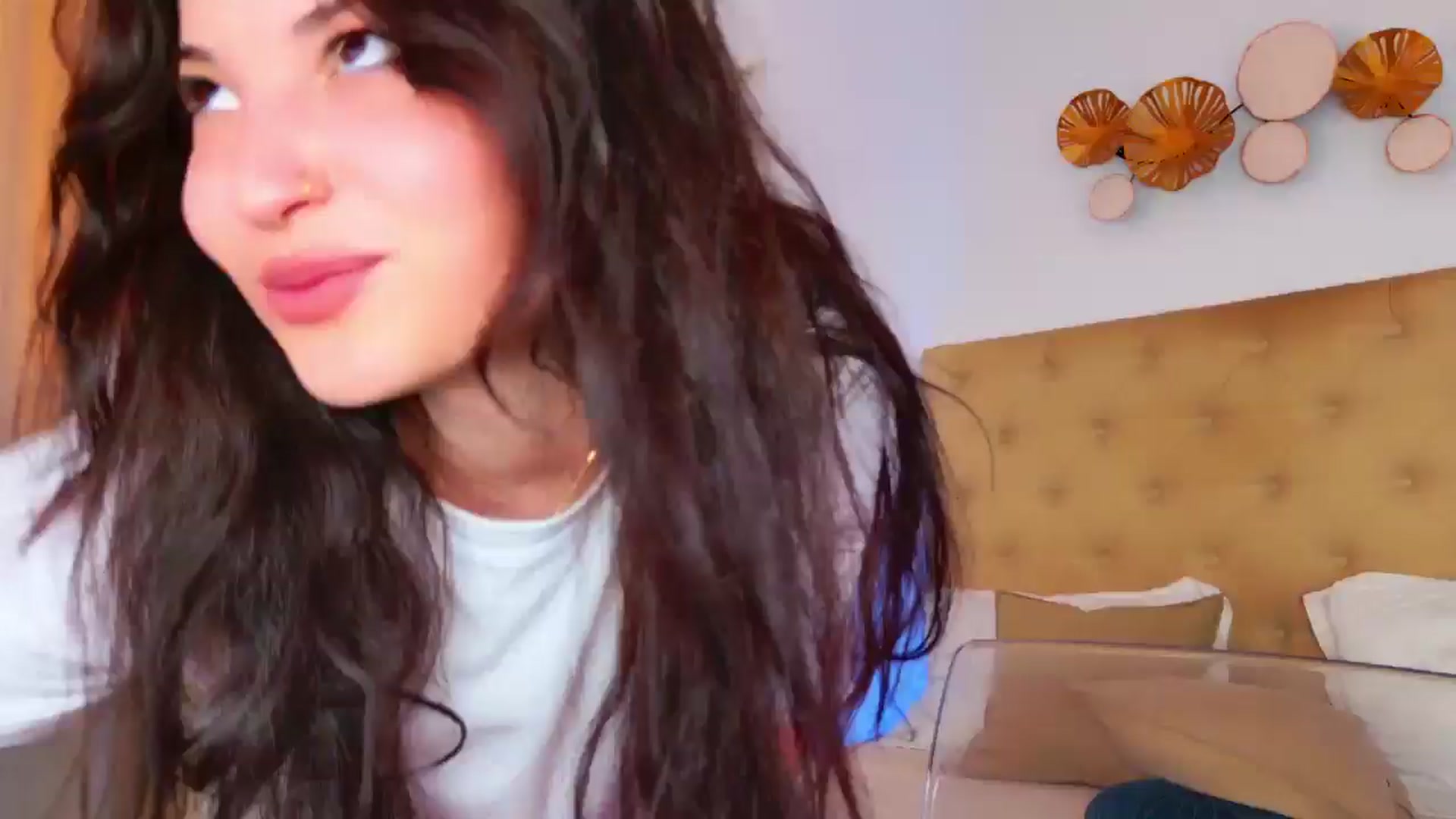Gallery image thumbnail from IchTahira's myfreecams stream on, 06/02/2025, 10:58 image 1 of 20