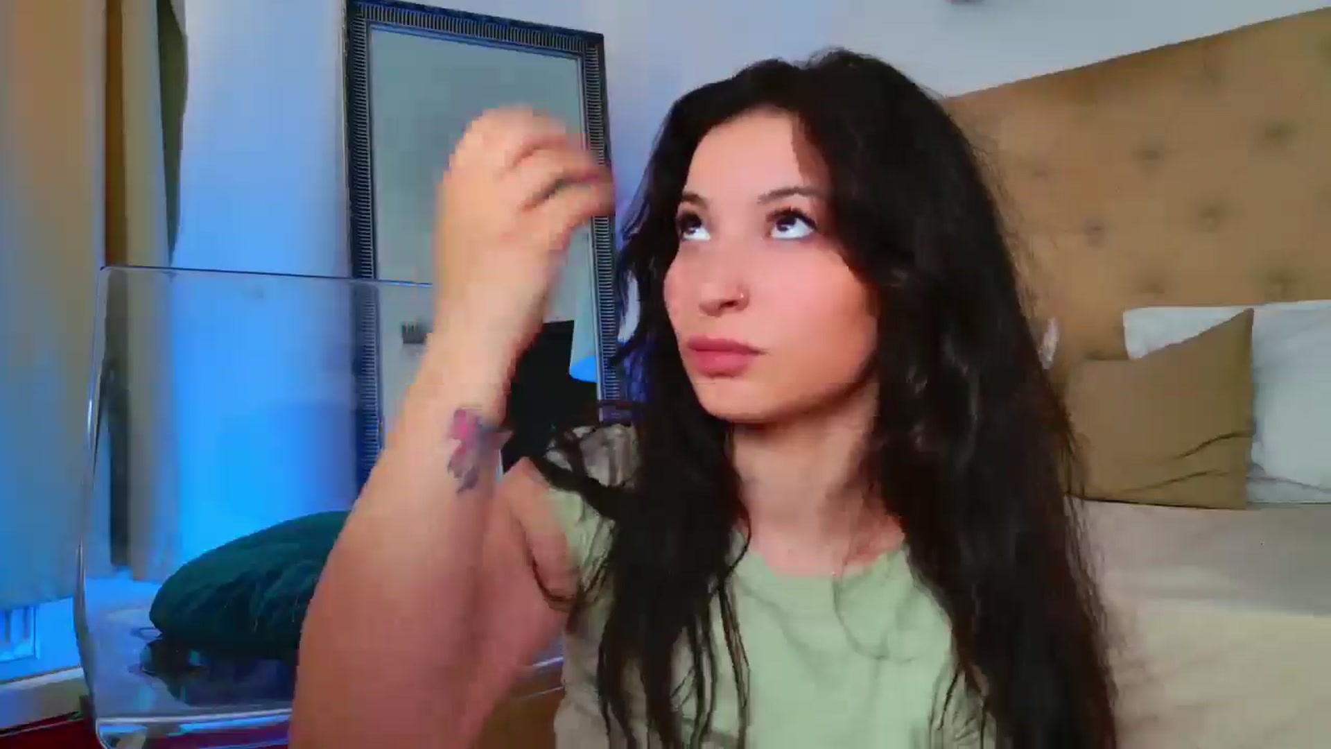 Gallery image thumbnail from IchTahira's myfreecams stream on, 06/03/2025, 10:59 image 14 of 20