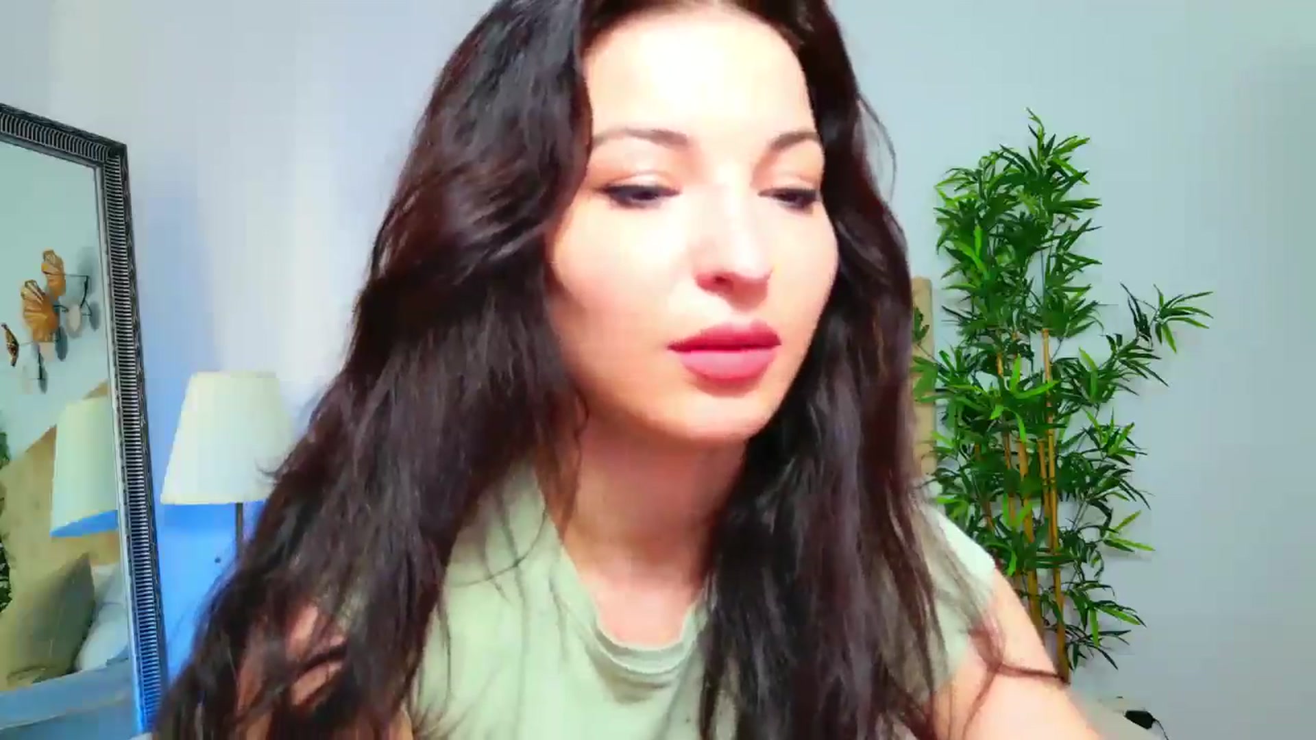 Gallery image thumbnail from IchTahira's myfreecams stream on, 06/06/2025, 09:18 image 8 of 20