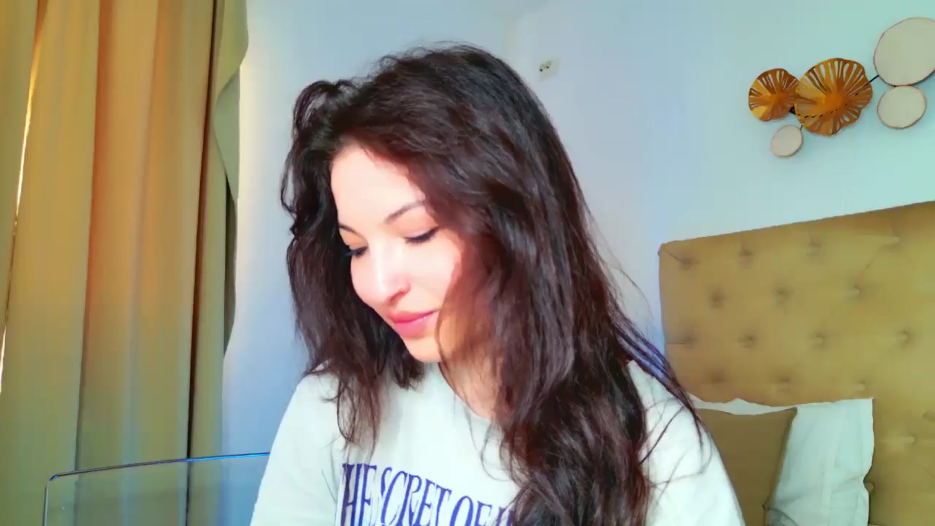 Gallery image thumbnail from IchTahira's myfreecams stream on, 06/08/2025, 05:44 image 15 of 20