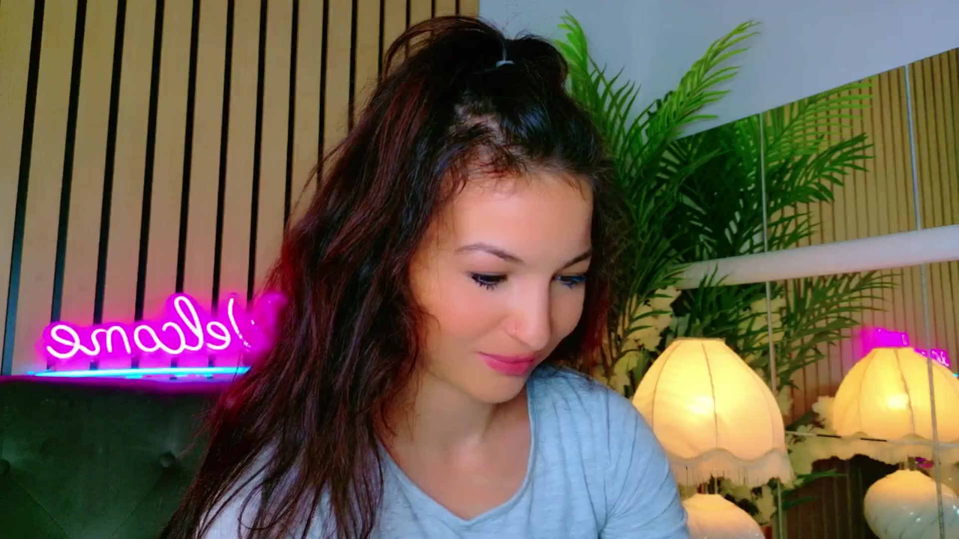 Gallery image thumbnail from IchTahira's myfreecams stream on, 08/29/2025, 10:11 image 9 of 20