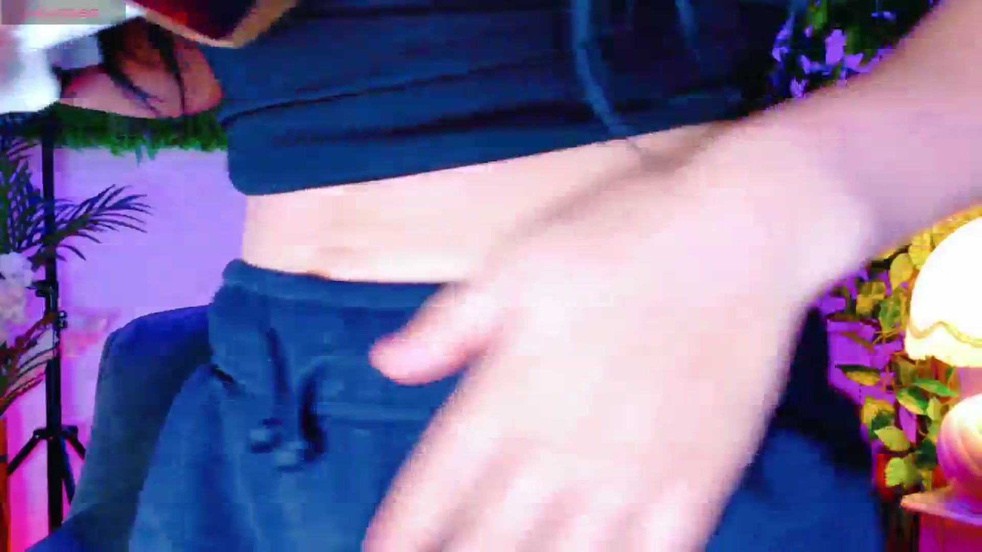 Gallery image thumbnail from IchTahira's myfreecams stream on, 12/15/2025, 10:54 image 9 of 20