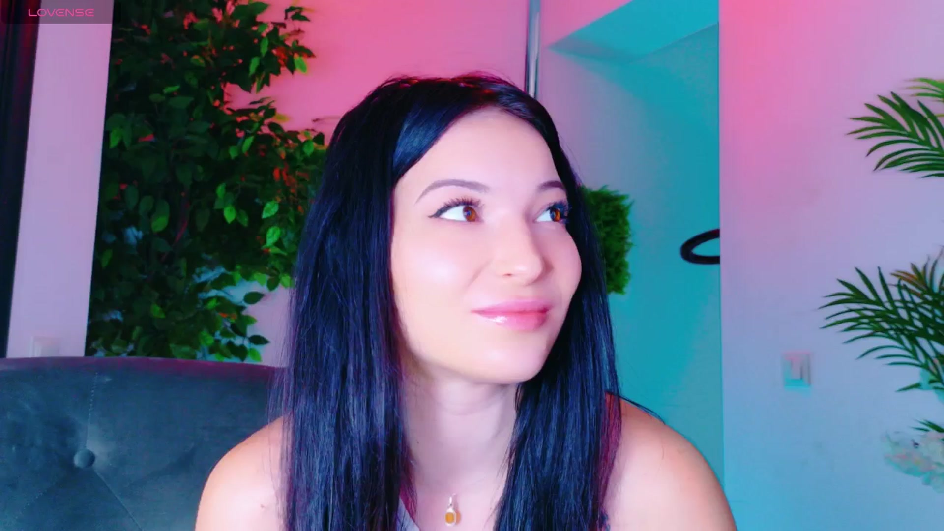 Gallery image thumbnail from IchTahira's myfreecams stream on, 01/12/2026, 10:52 image 12 of 20