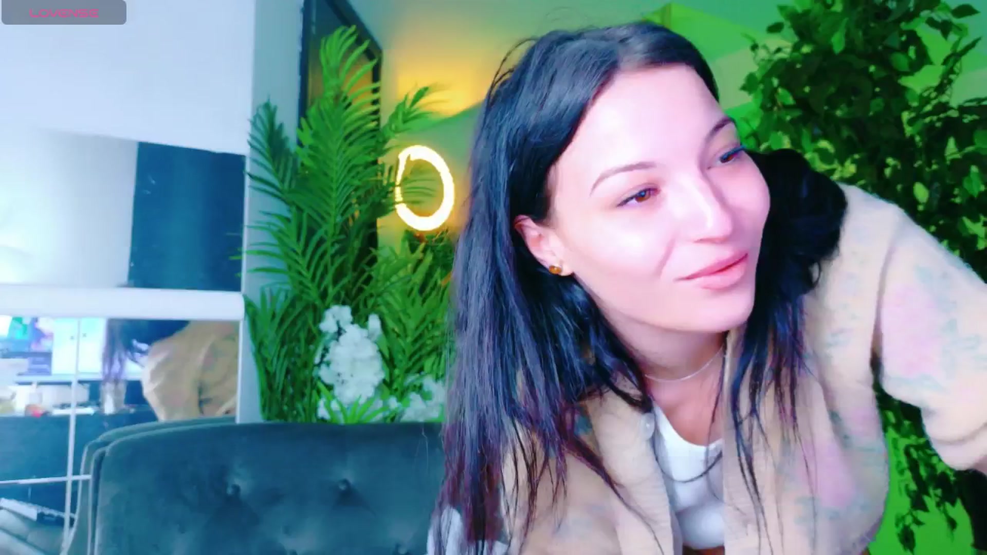 Gallery image thumbnail from IchTahira's myfreecams stream on, 01/25/2026, 10:51 image 8 of 20