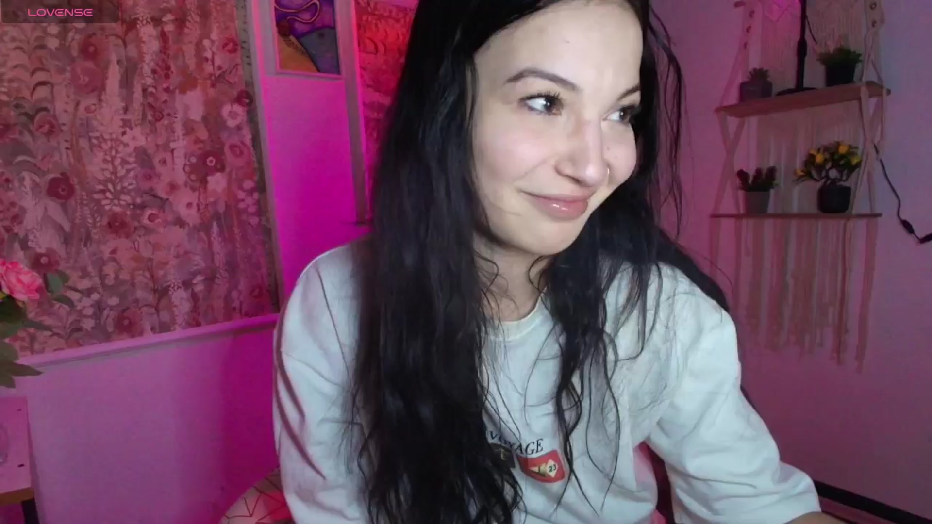 Gallery image thumbnail from IchTahira's myfreecams stream on, 03/23/2026, 10:57 image 1 of 20