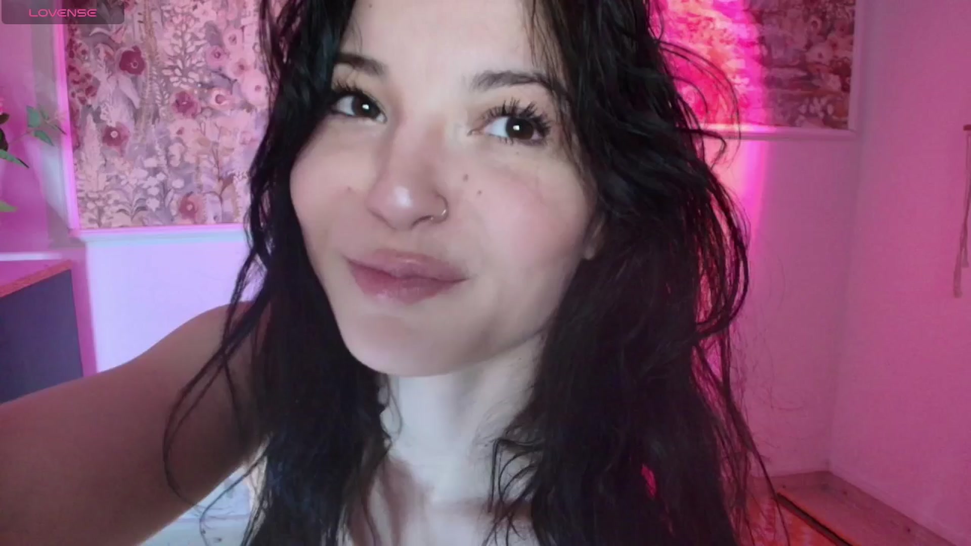 Gallery image thumbnail from IchTahira's myfreecams stream on, 03/23/2026, 10:57 image 16 of 20