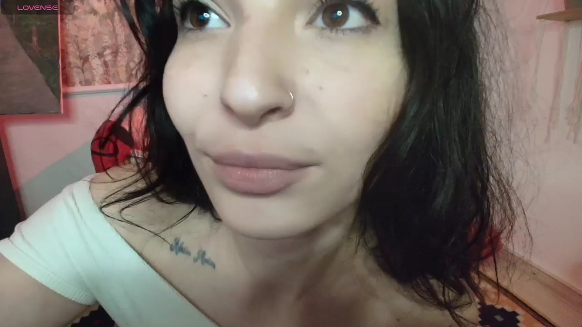 Gallery image thumbnail from IchTahira's myfreecams stream on, 04/01/2026, 11:06 image 12 of 20