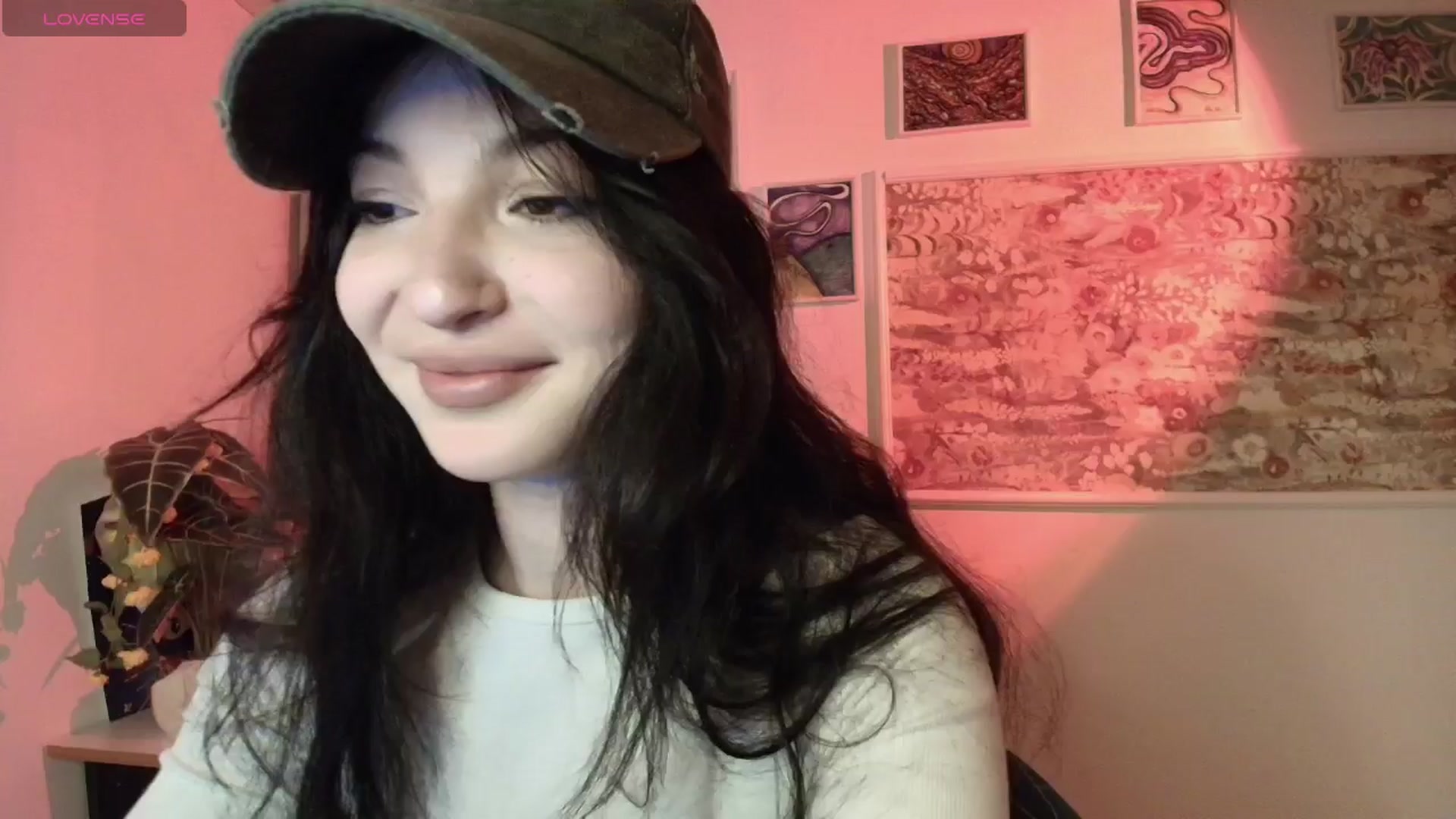 Gallery image thumbnail from IchTahira's myfreecams stream on, 04/13/2026, 17:53 image 10 of 20