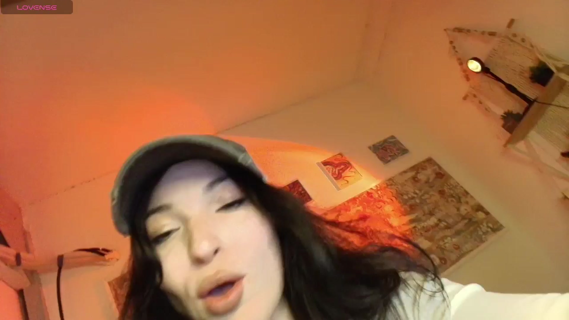 Gallery image thumbnail from IchTahira's myfreecams stream on, 04/13/2026, 17:53 image 8 of 20