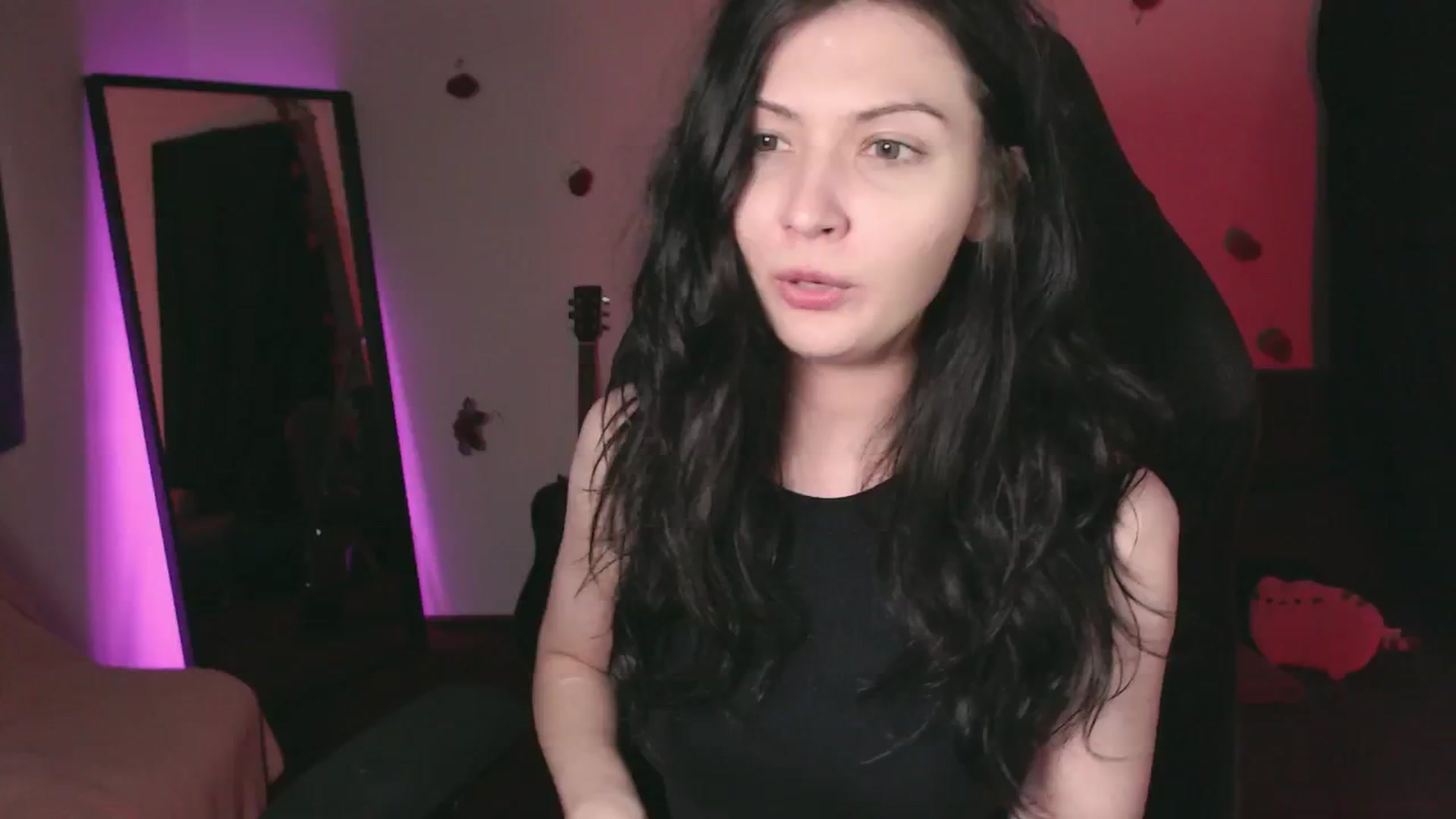 Gallery image thumbnail from Icumherealot's myfreecams stream on, 05/08/2024, 04:01 image 11 of 20