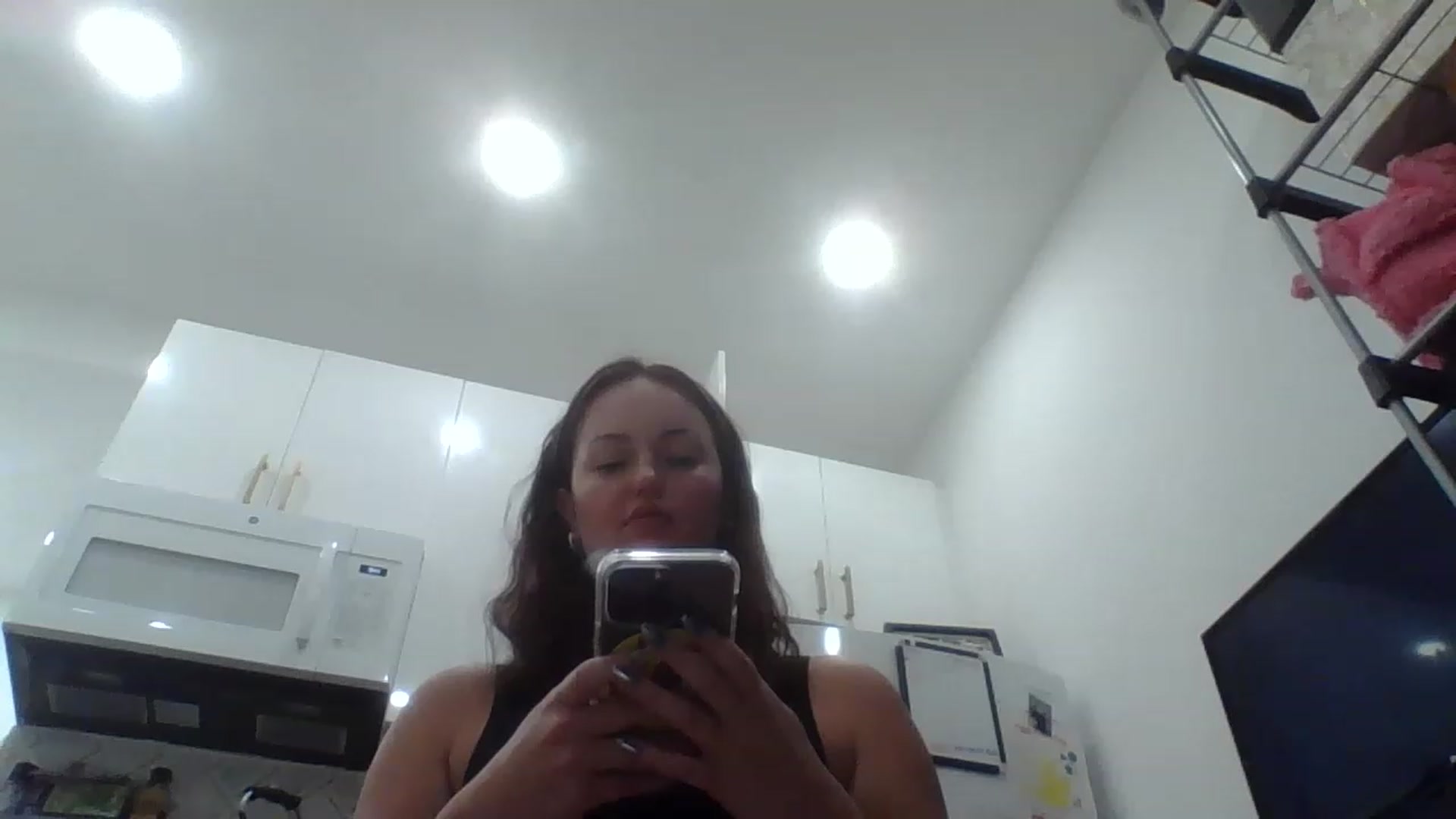 Gallery image thumbnail from Idalis4's myfreecams stream on, 03/13/2023, 01:53 image 13 of 20