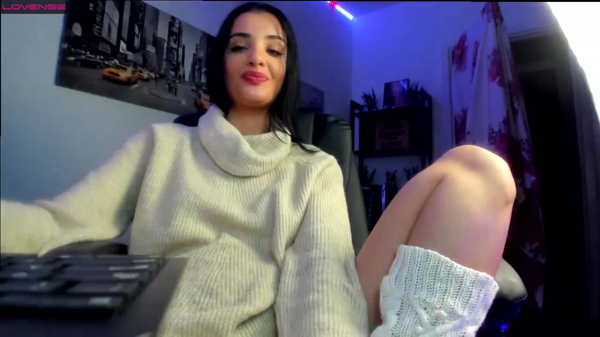 Gallery image thumbnail from Ife_Calipso's myfreecams stream on, 01/01/2023, 20:04 image 16 of 20