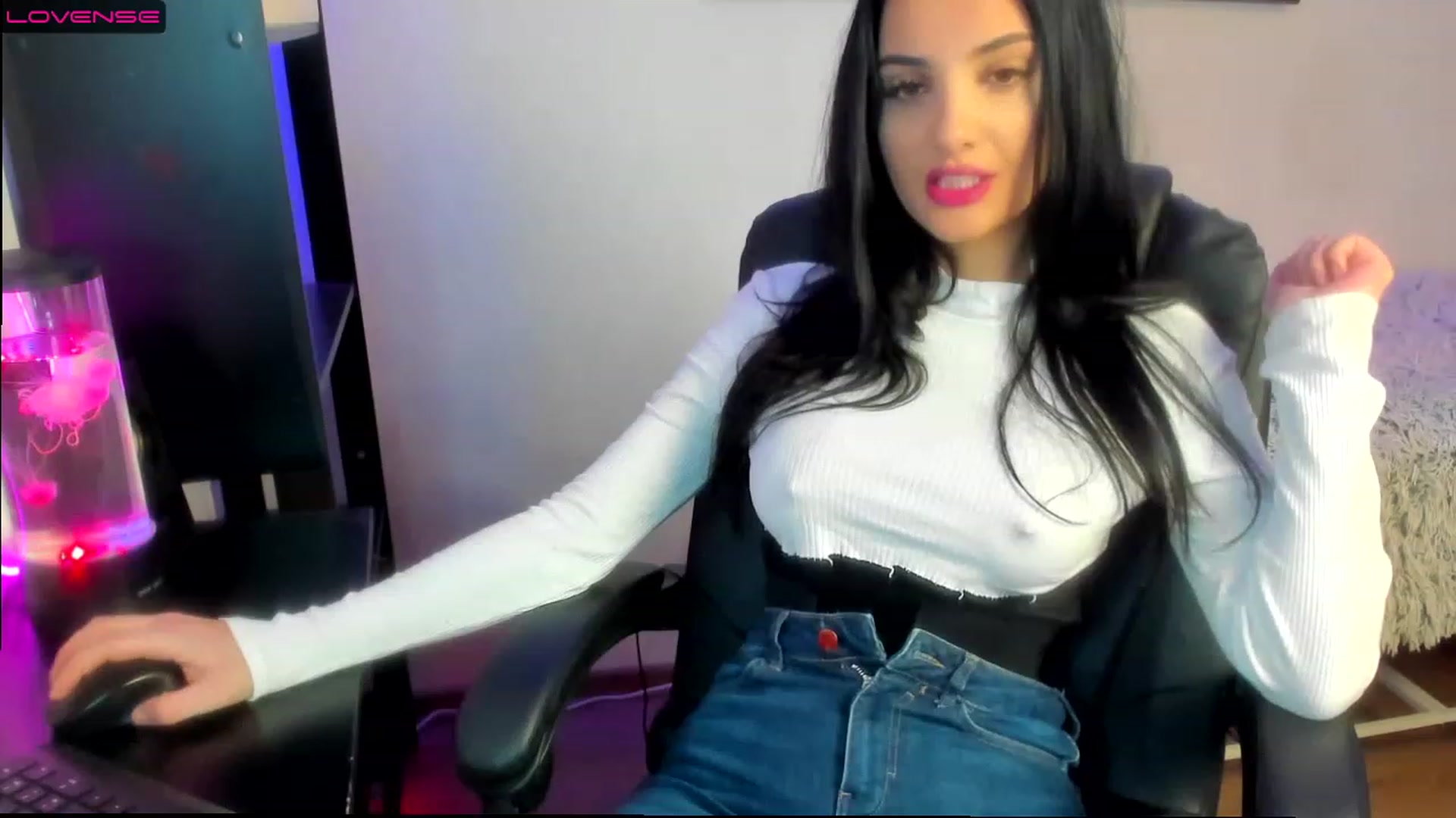 Gallery image thumbnail from Ife_Calipso's myfreecams stream on, 01/13/2023, 20:58 image 7 of 20