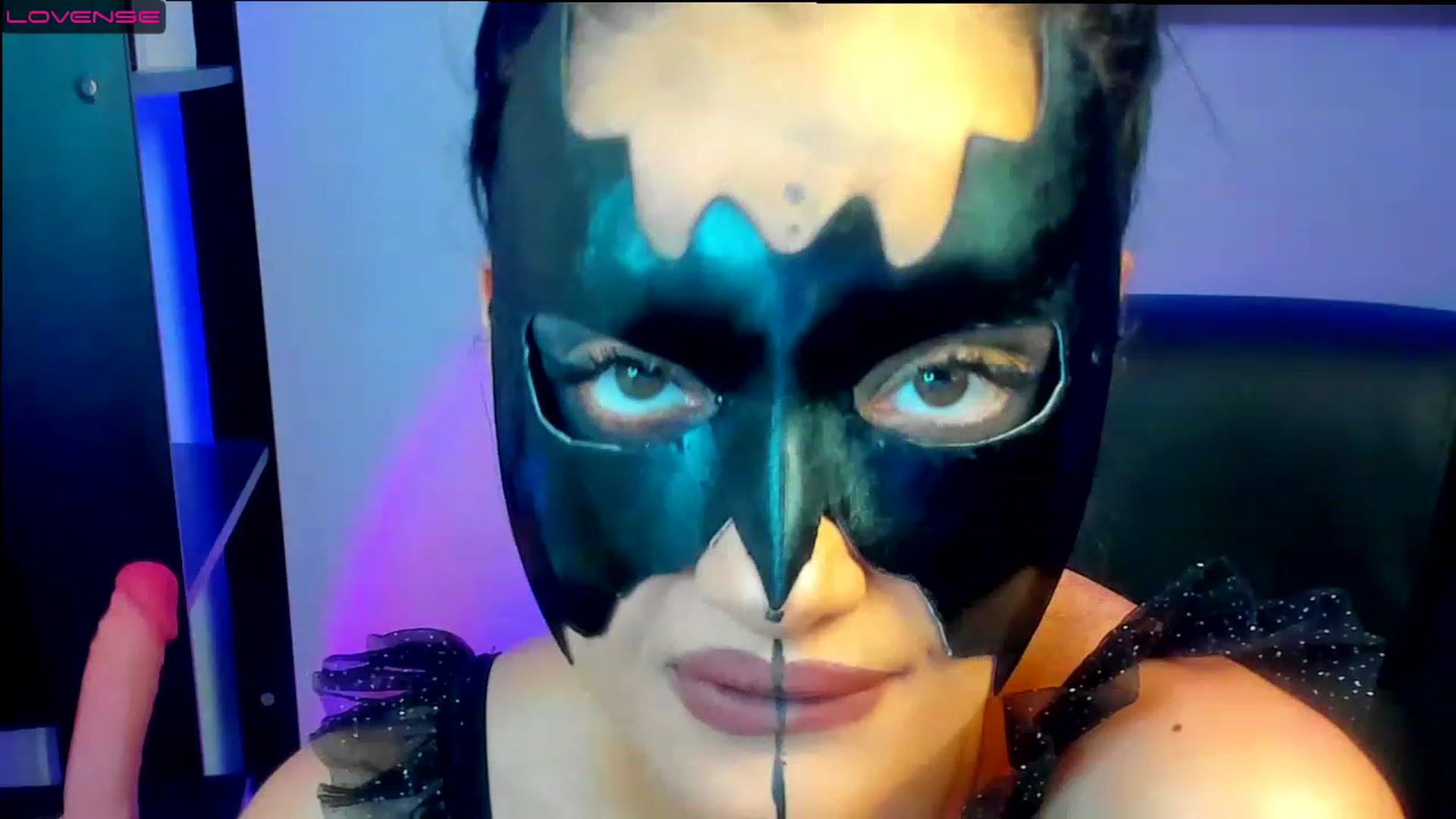 Gallery image thumbnail from Ife_Calipso's myfreecams stream on, 01/16/2023, 15:47 image 18 of 20