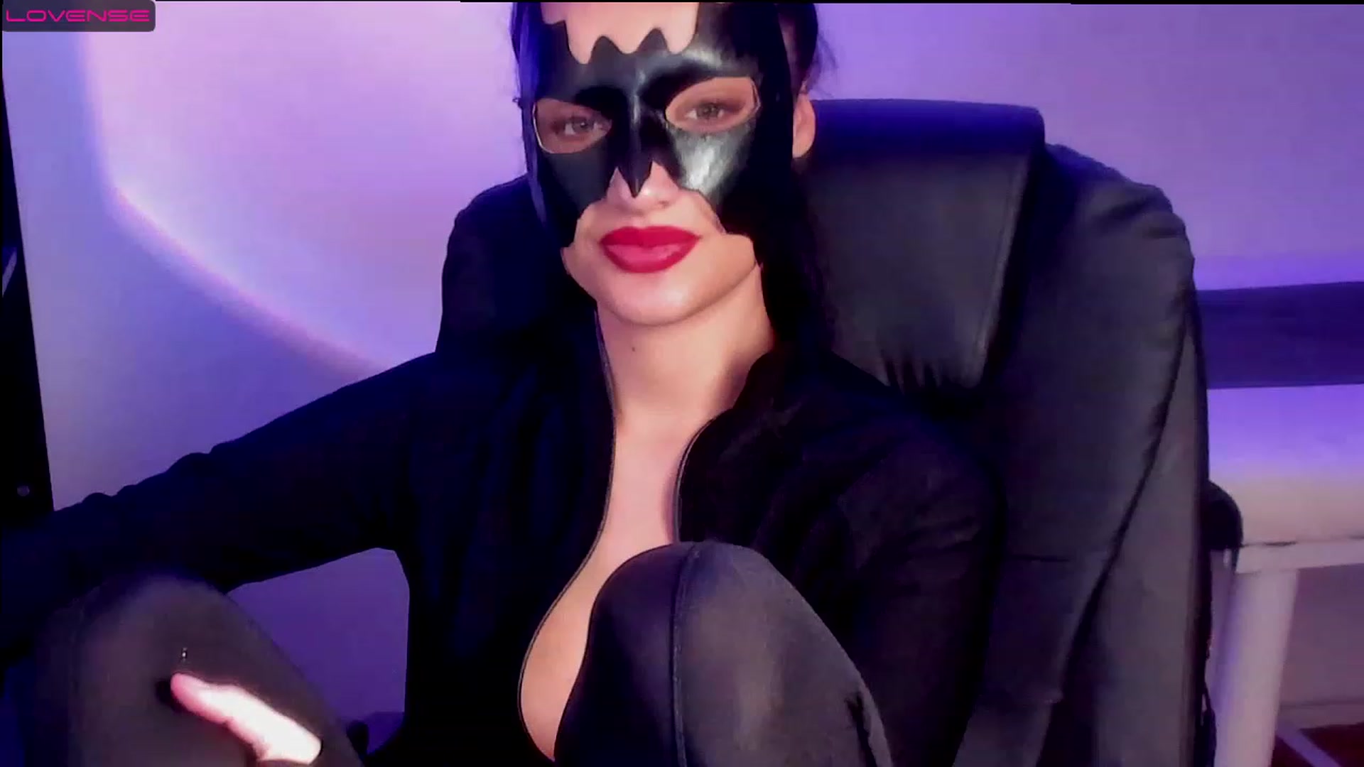 Gallery image thumbnail from Ife_Calipso's myfreecams stream on, 01/17/2023, 19:16 image 17 of 20