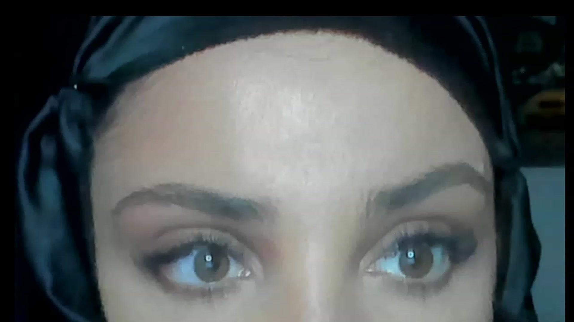 Gallery image thumbnail from Ife_Calipso's myfreecams stream on, 03/17/2023, 19:15 image 9 of 20