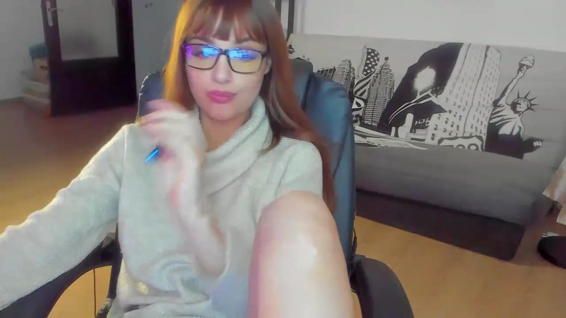 Gallery image thumbnail from Ife_Calipso's myfreecams stream on, 03/21/2023, 17:44 image 12 of 20