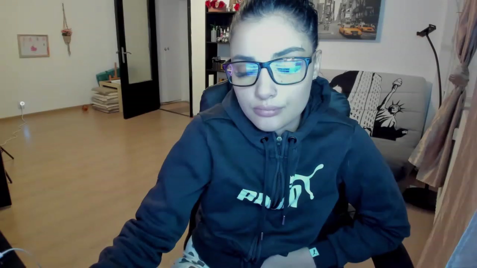 Gallery image thumbnail from Ife_Calipso's myfreecams stream on, 03/23/2023, 17:40 image 19 of 20