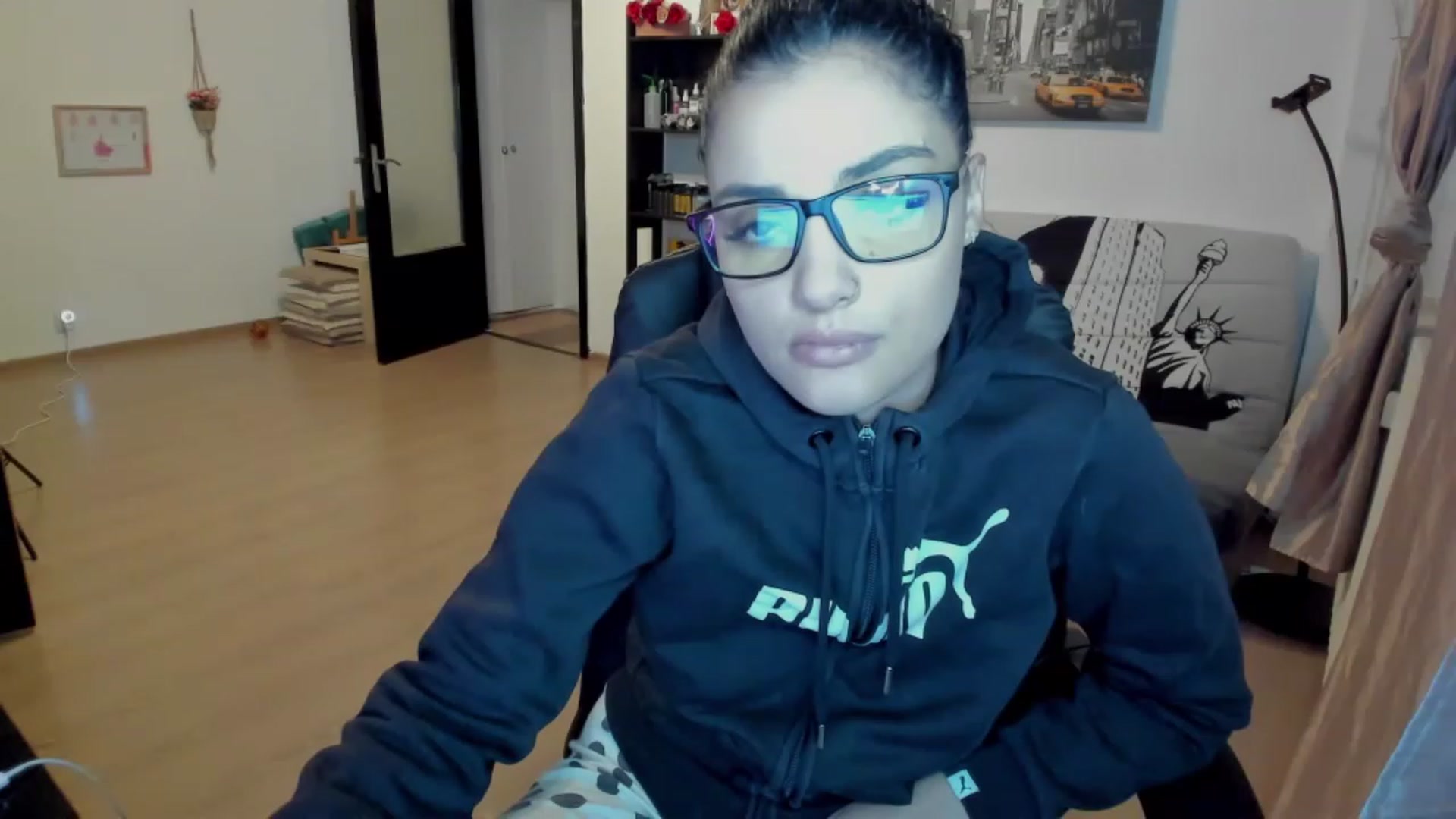 Gallery image thumbnail from Ife_Calipso's myfreecams stream on, 03/23/2023, 17:40 image 20 of 20