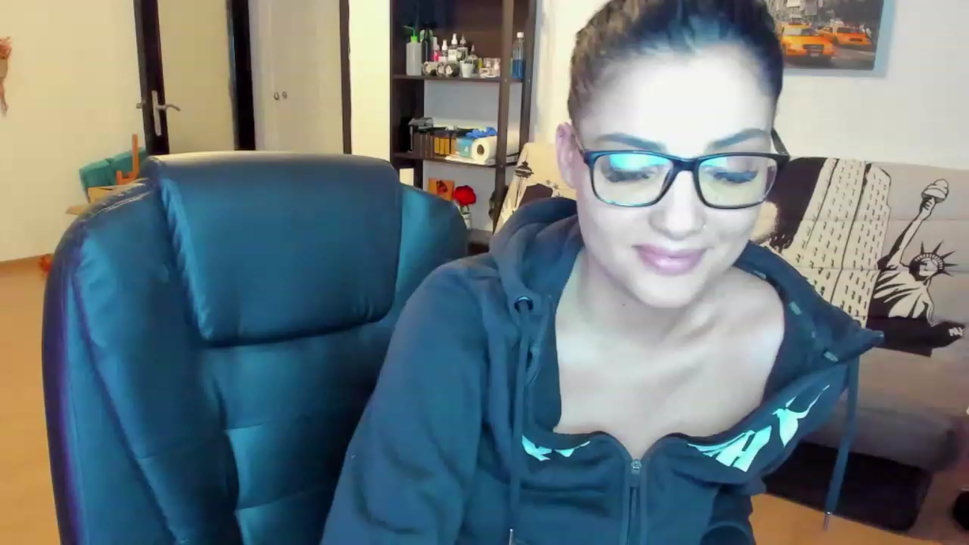 Gallery image thumbnail from Ife_Calipso's myfreecams stream on, 03/23/2023, 20:58 image 2 of 20