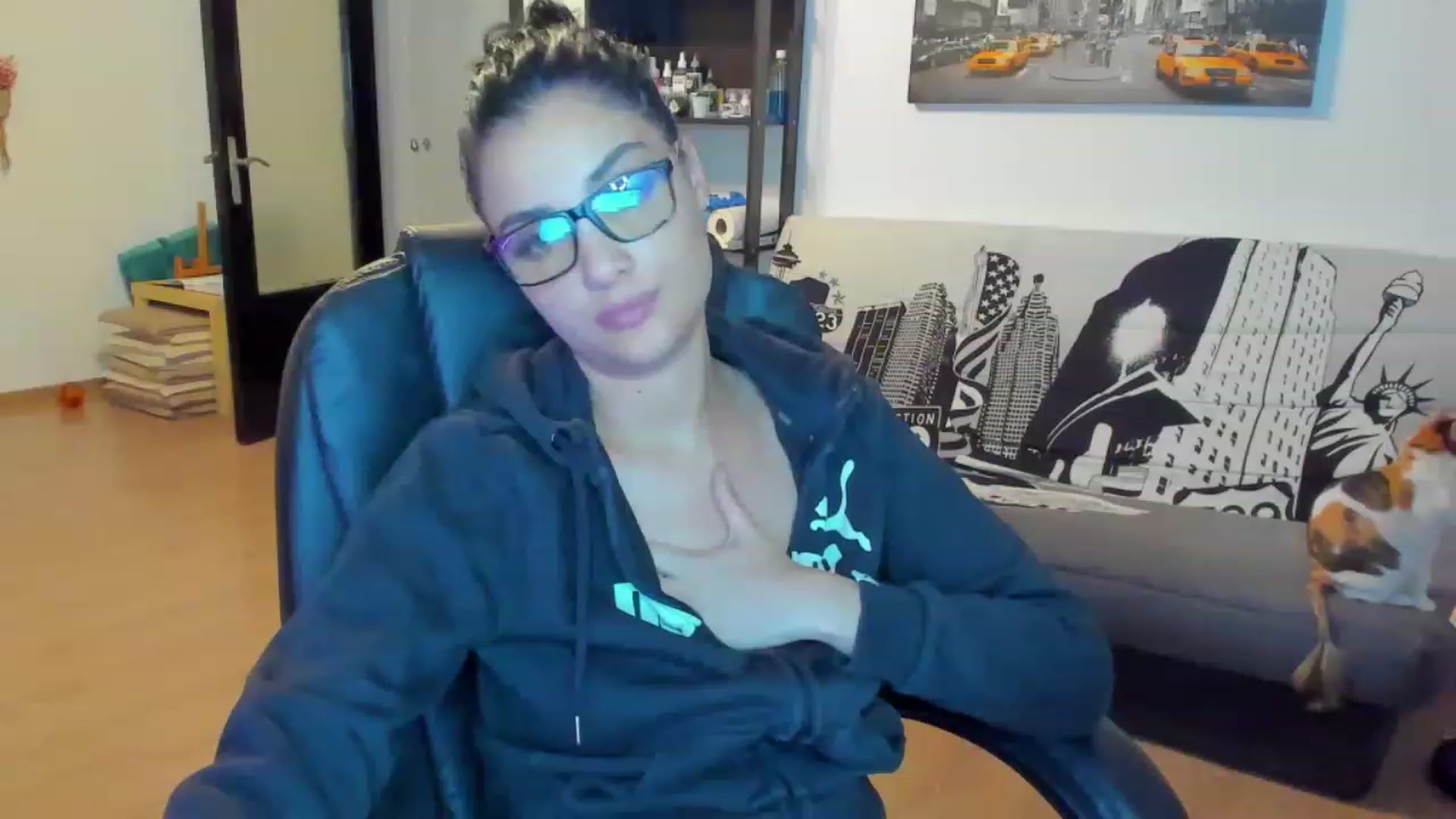 Gallery image thumbnail from Ife_Calipso's myfreecams stream on, 03/23/2023, 20:58 image 12 of 20