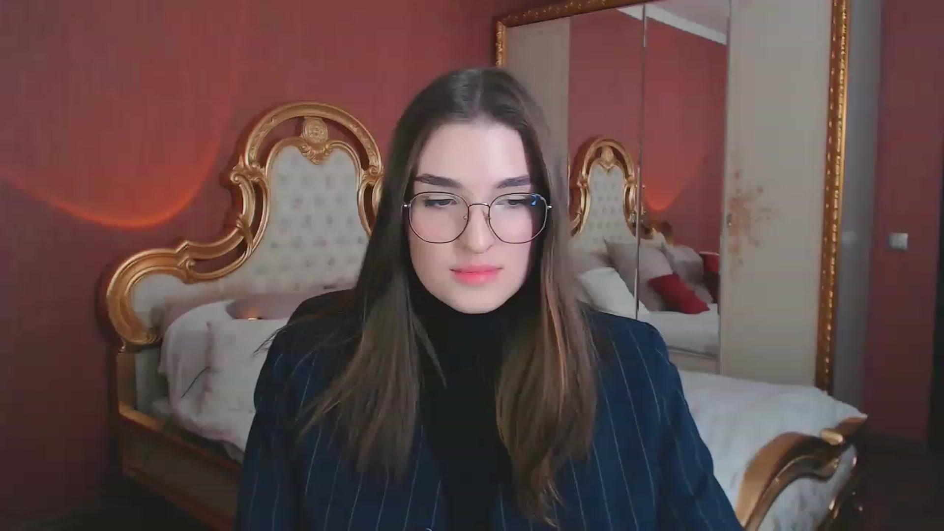 Gallery image thumbnail from Ifyoustay's myfreecams stream on, 12/03/2022, 13:01 image 12 of 20