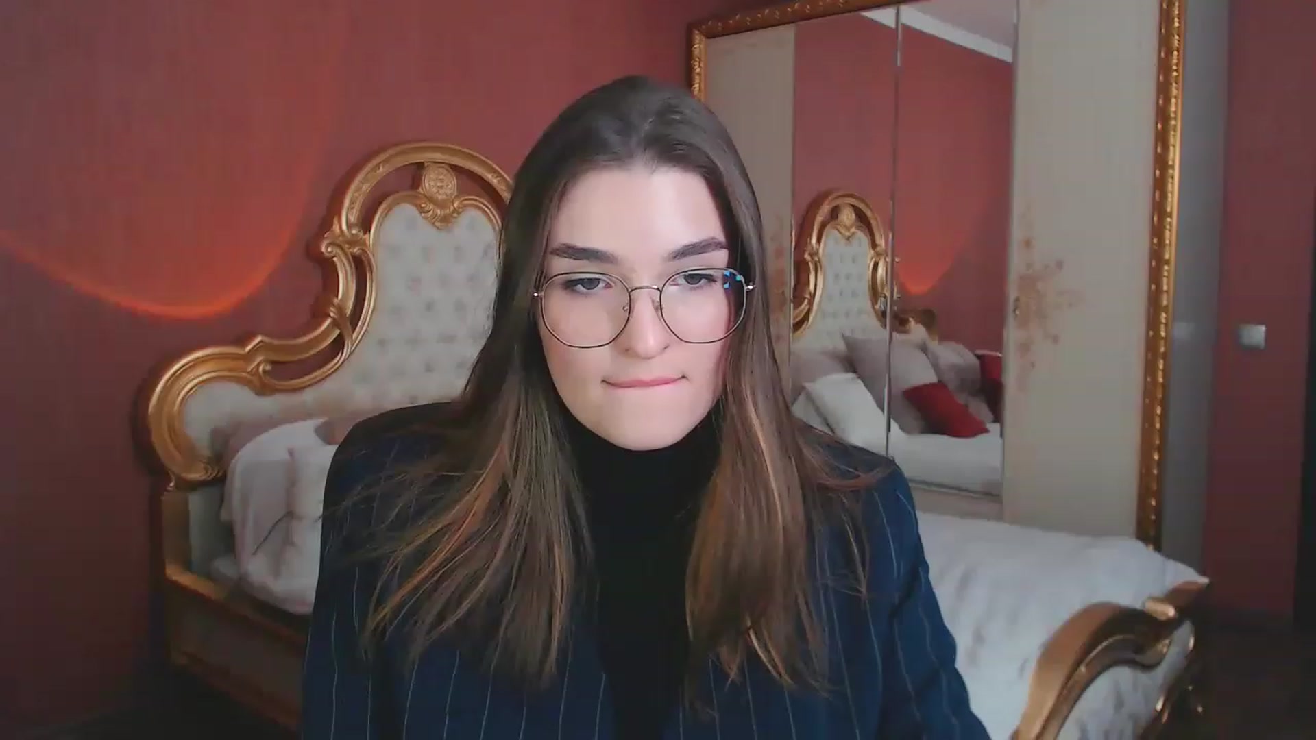 Gallery image thumbnail from Ifyoustay's myfreecams stream on, 12/03/2022, 13:01 image 13 of 20