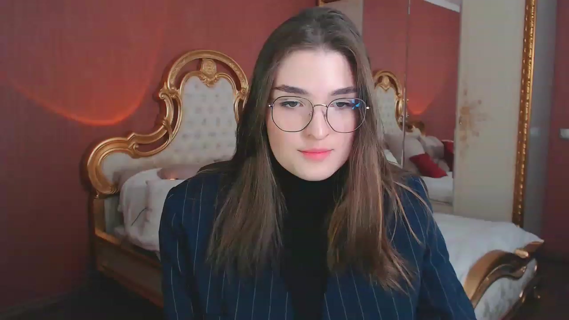 Gallery image thumbnail from Ifyoustay's myfreecams stream on, 12/03/2022, 13:01 image 1 of 20