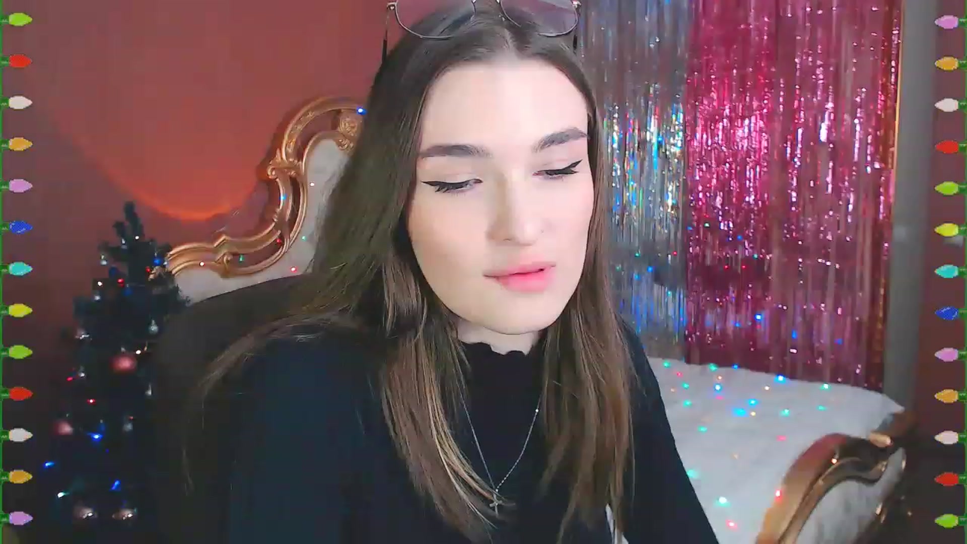 Gallery image thumbnail from Ifyoustay's myfreecams stream on, 12/17/2022, 14:35 image 15 of 20