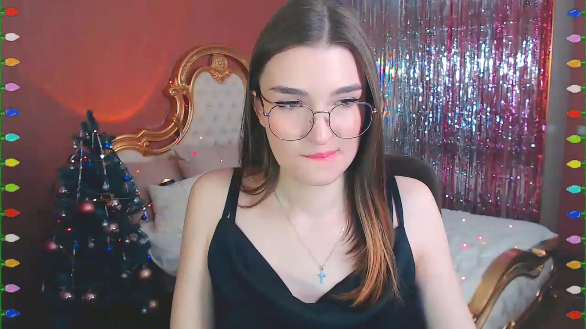 Gallery image thumbnail from Ifyoustay's myfreecams stream on, 12/21/2022, 13:39 image 6 of 20