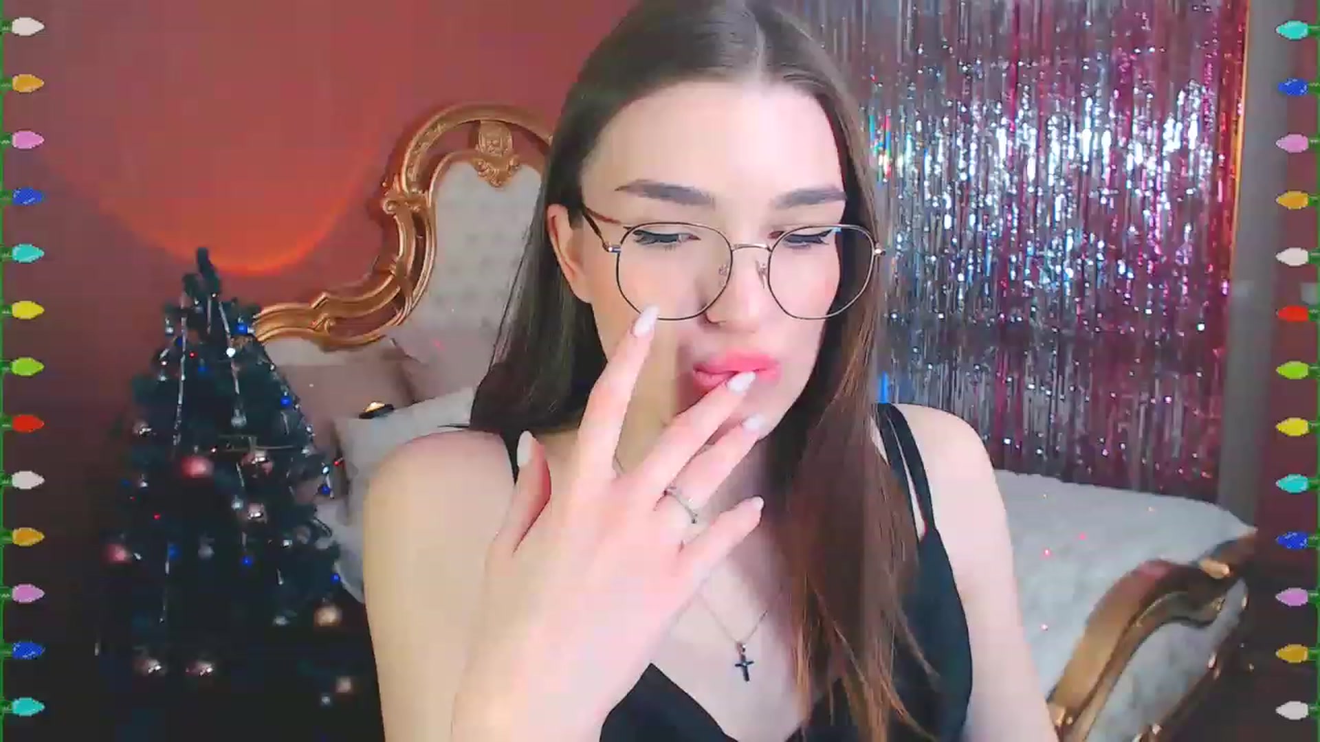Gallery image thumbnail from Ifyoustay's myfreecams stream on, 12/21/2022, 13:39 image 4 of 20