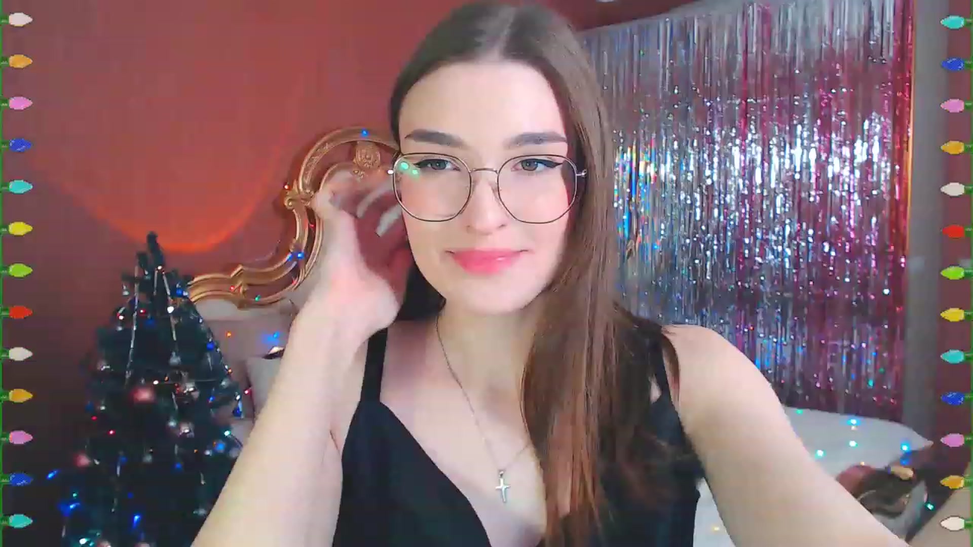 Gallery image thumbnail from Ifyoustay's myfreecams stream on, 12/21/2022, 13:39 image 2 of 20