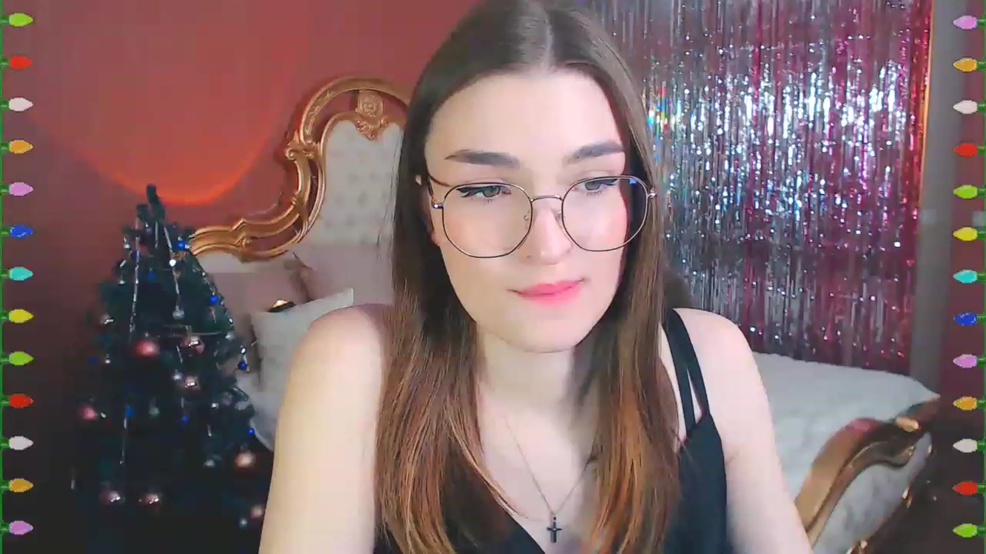 Gallery image thumbnail from Ifyoustay's myfreecams stream on, 12/21/2022, 13:39 image 10 of 20