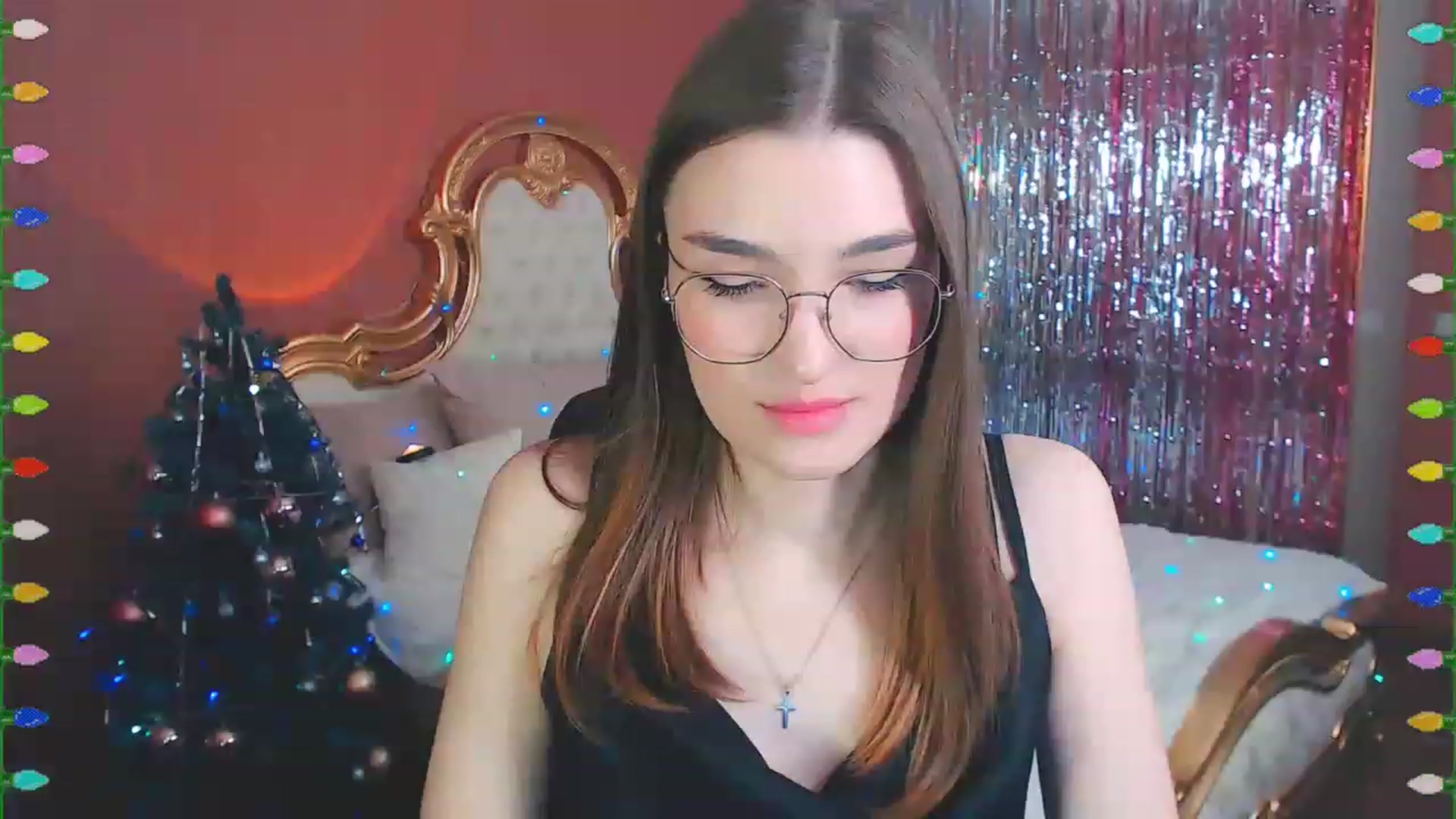 Gallery image thumbnail from Ifyoustay's myfreecams stream on, 12/21/2022, 13:39 image 18 of 20