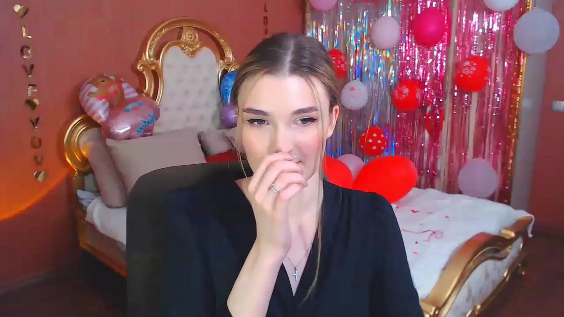 Gallery image thumbnail from Ifyoustay's myfreecams stream on, 02/18/2023, 13:23 image 13 of 20