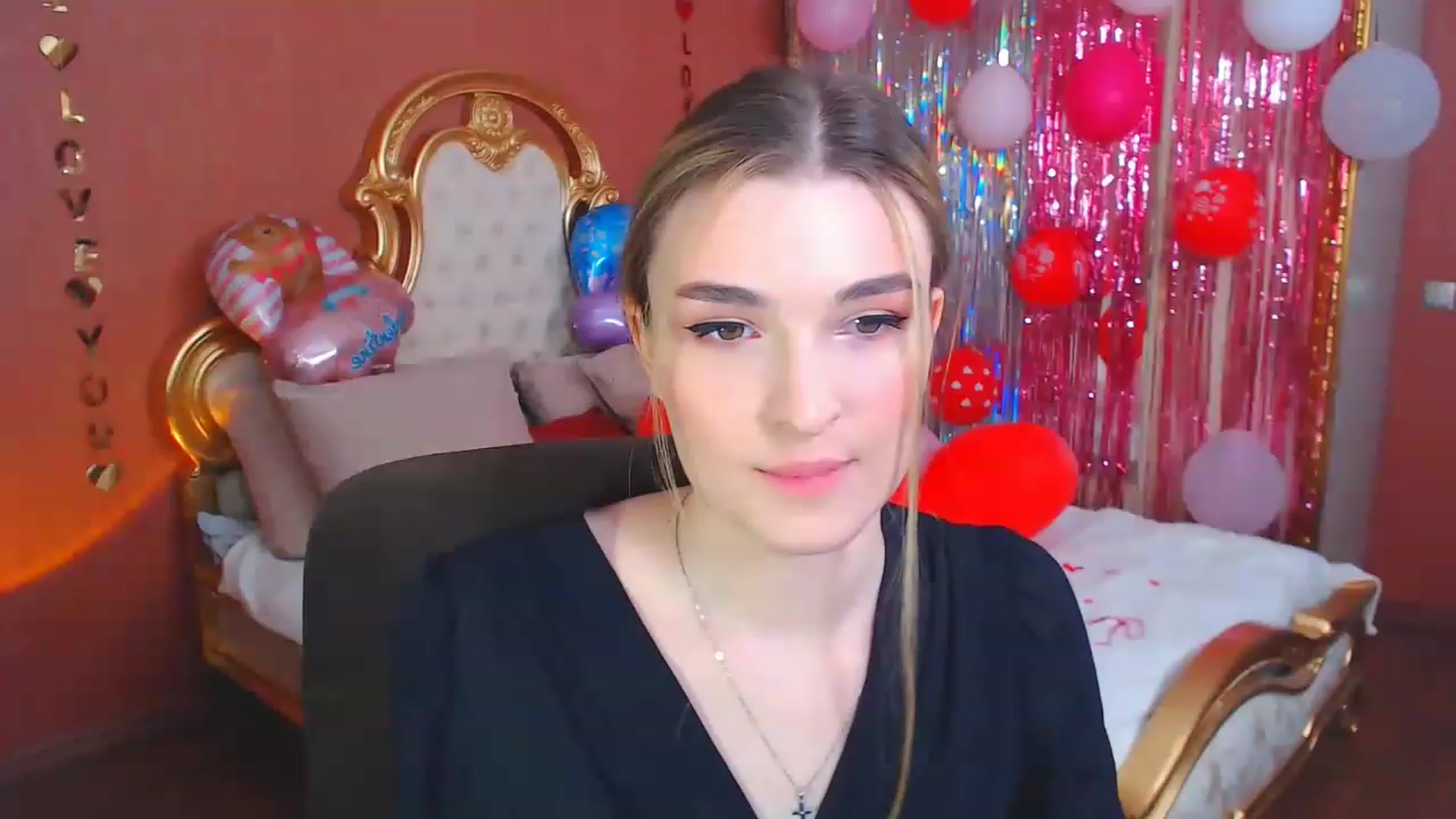 Gallery image thumbnail from Ifyoustay's myfreecams stream on, 02/18/2023, 13:23 image 17 of 20