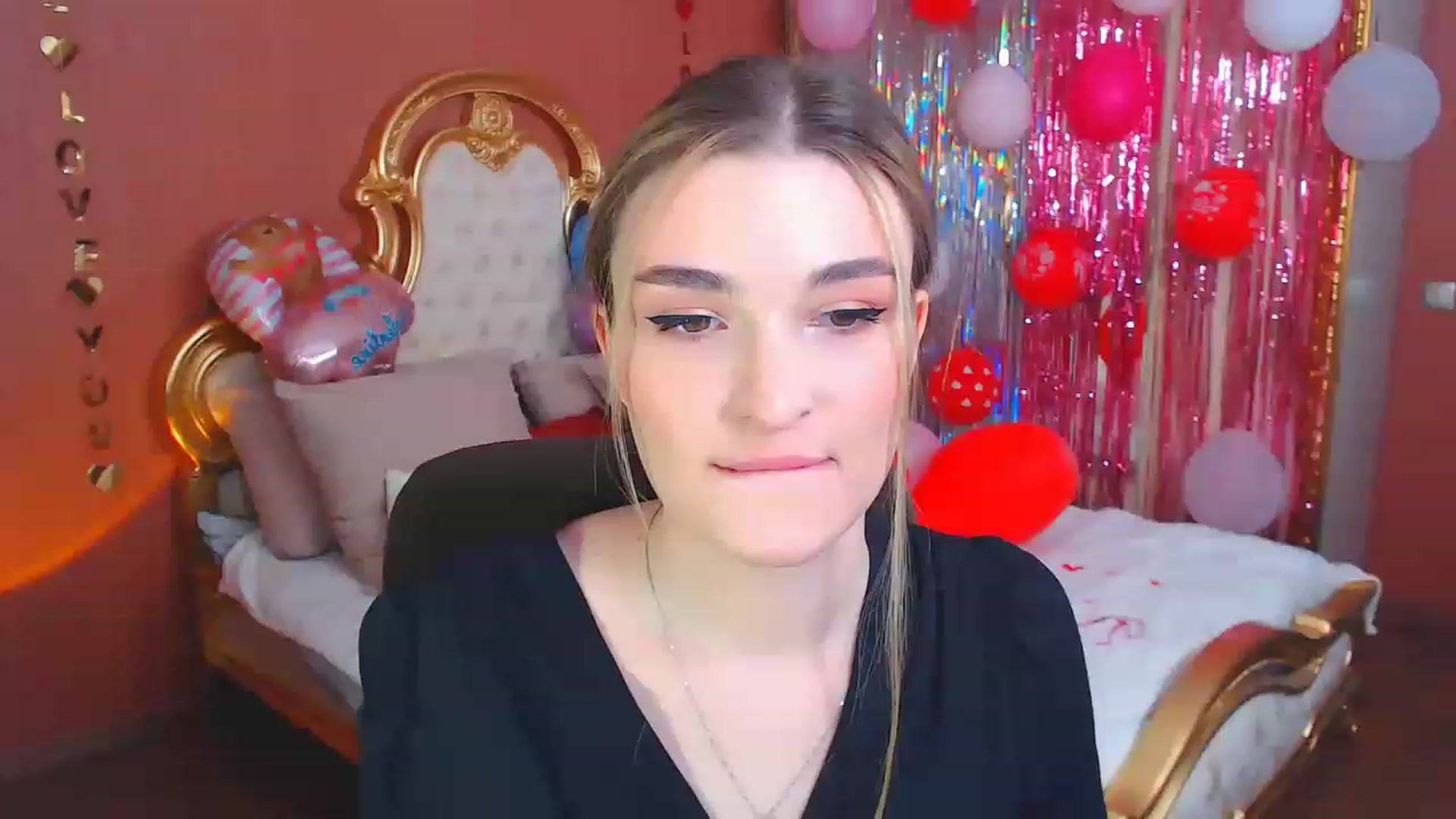 Gallery image thumbnail from Ifyoustay's myfreecams stream on, 02/18/2023, 13:23 image 19 of 20