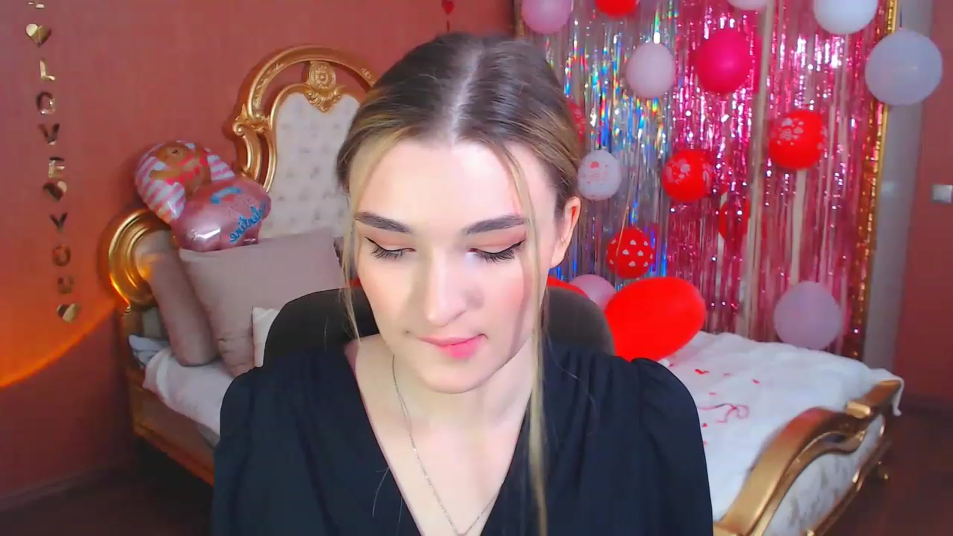 Gallery image thumbnail from Ifyoustay's myfreecams stream on, 02/18/2023, 13:23 image 14 of 20