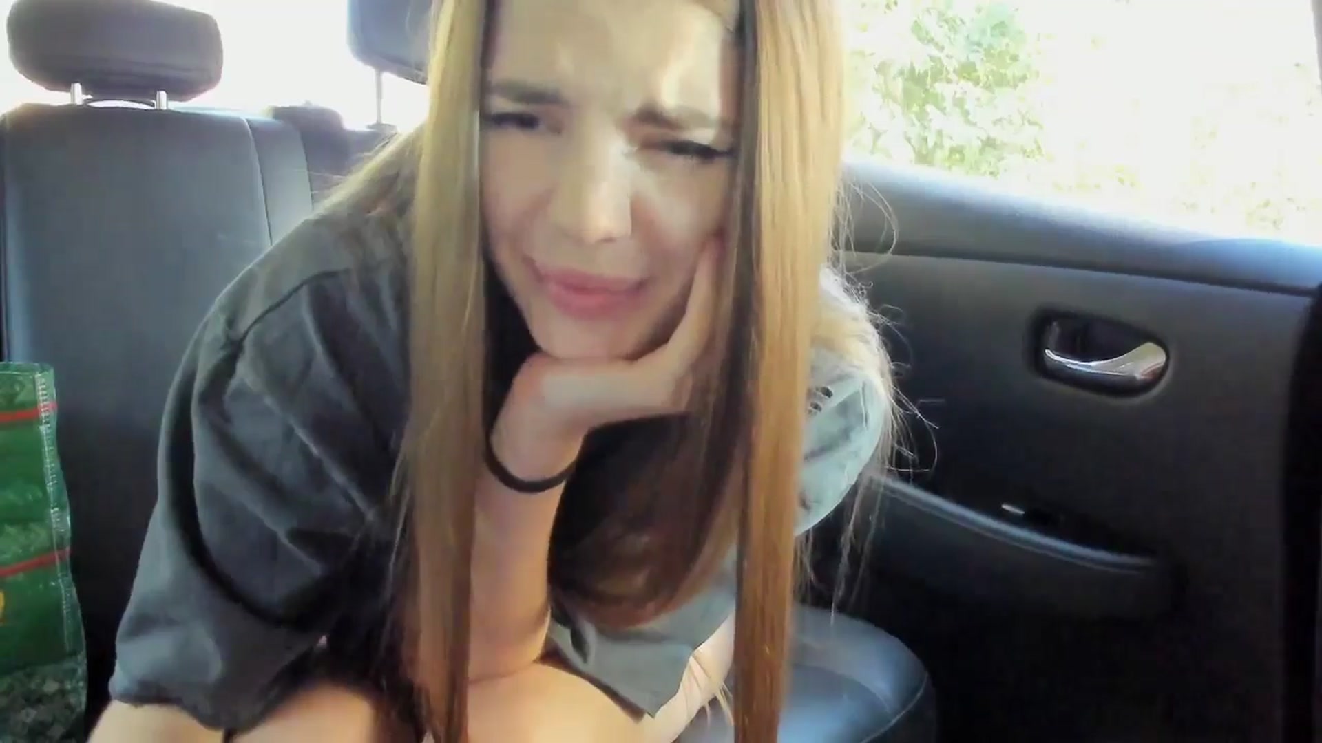 Gallery image thumbnail from Ihave_cookies's myfreecams stream on, 07/20/2024, 15:32 image 17 of 20