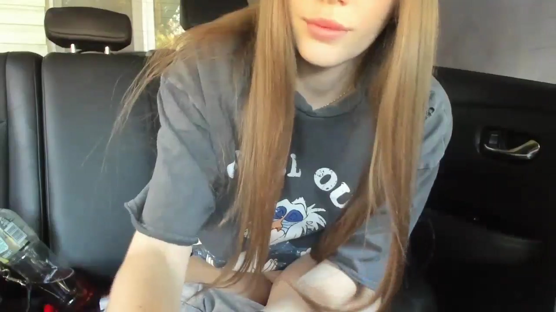Gallery image thumbnail from Ihave_cookies's myfreecams stream on, 07/25/2024, 16:16 image 18 of 20