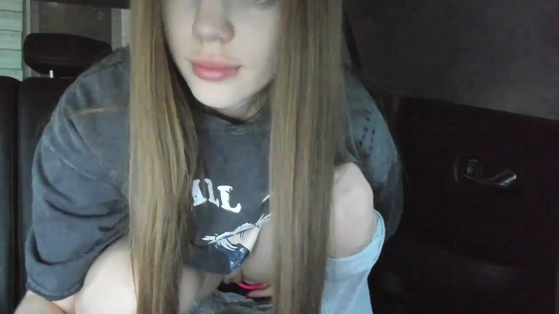 Gallery image thumbnail from Ihave_cookies's myfreecams stream on, 07/25/2024, 17:40 image 3 of 20