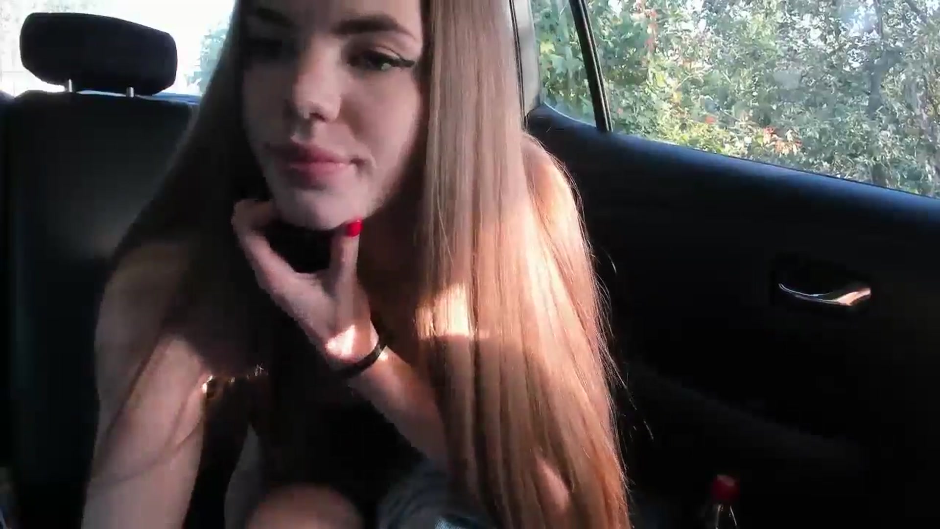 Gallery image thumbnail from Ihave_cookies's myfreecams stream on, 07/27/2024, 15:27 image 11 of 20