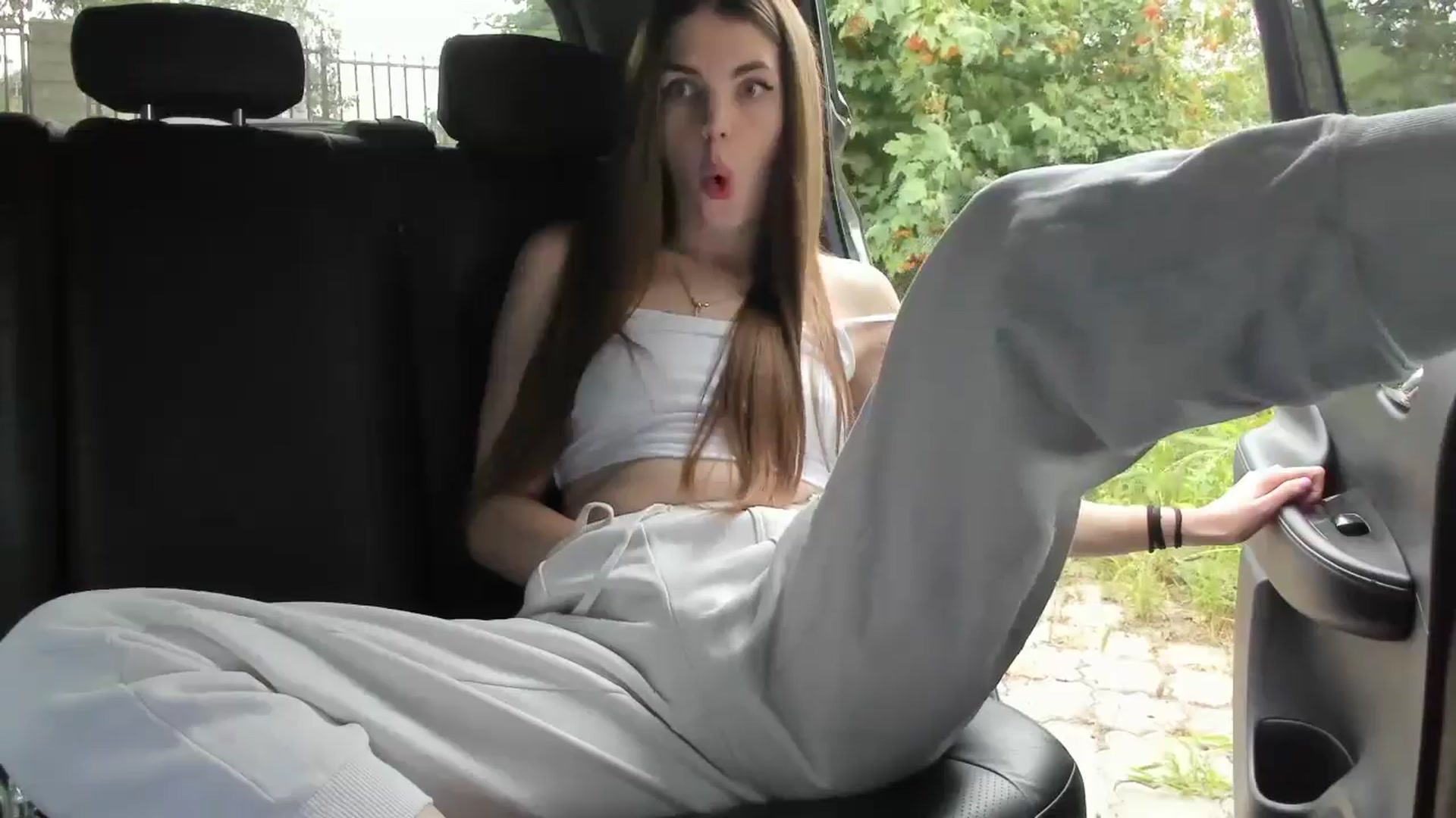 Gallery image thumbnail from Ihave_cookies's myfreecams stream on, 08/03/2024, 16:01 image 10 of 20