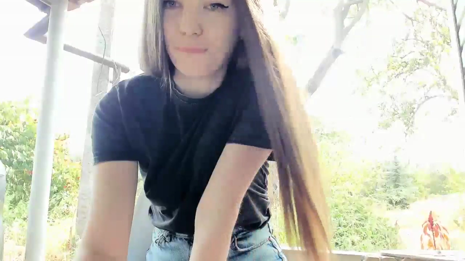 Gallery image thumbnail from Ihave_cookies's myfreecams stream on, 09/08/2024, 12:12 image 2 of 20