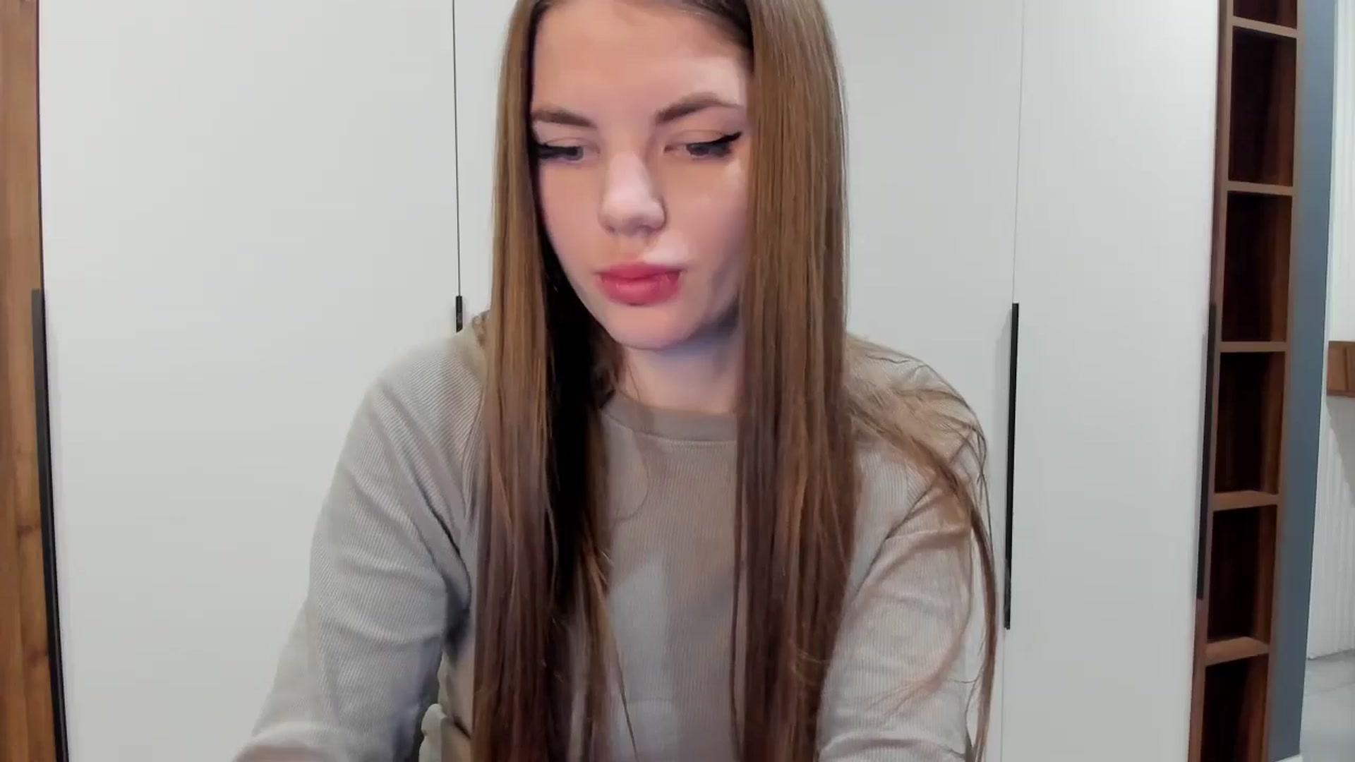 Gallery image thumbnail from Ihave_cookies's myfreecams stream on, 11/03/2024, 09:00 image 20 of 20