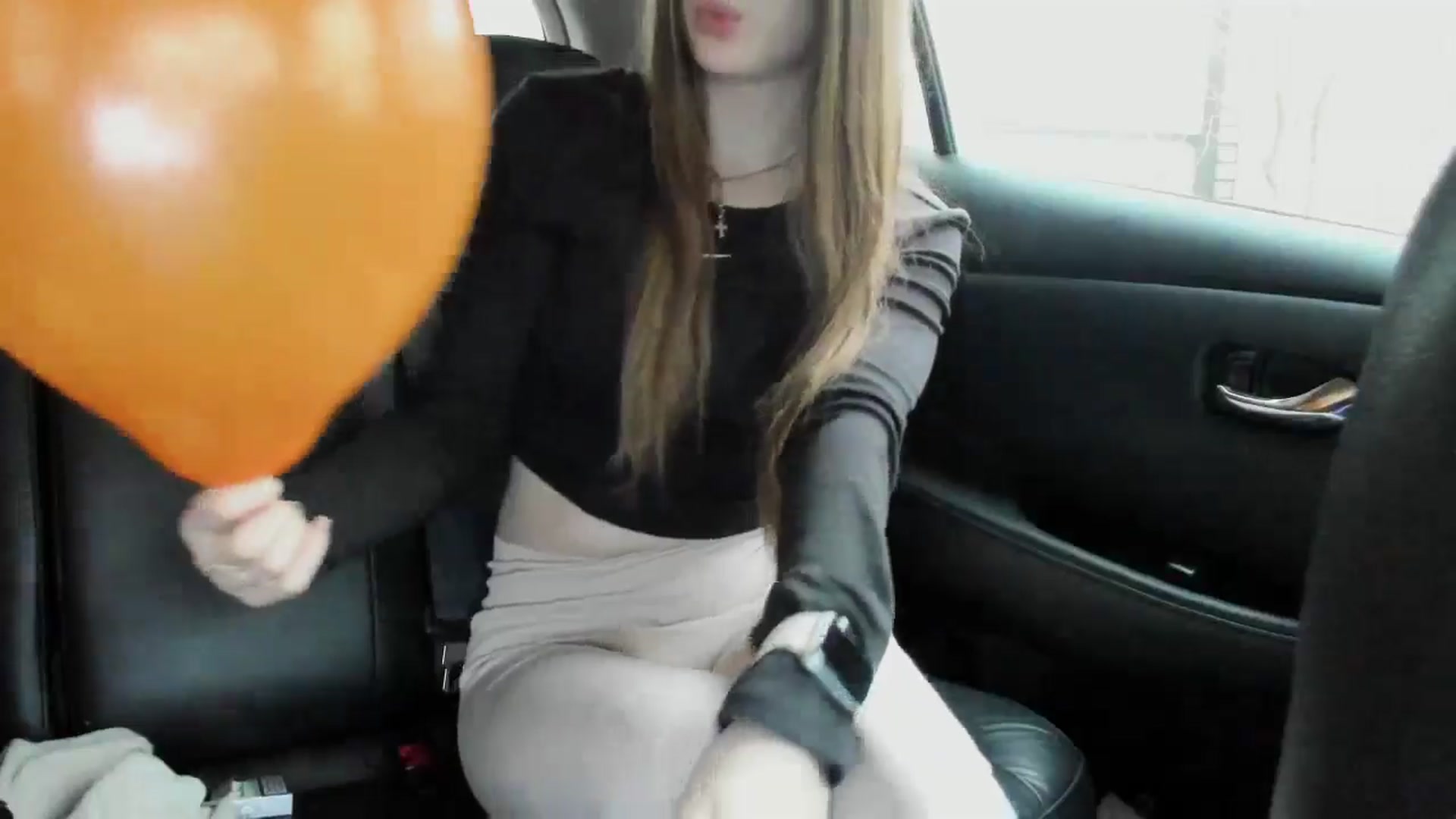 Gallery image thumbnail from Ihave_cookies's myfreecams stream on, 12/03/2024, 12:35 image 11 of 20