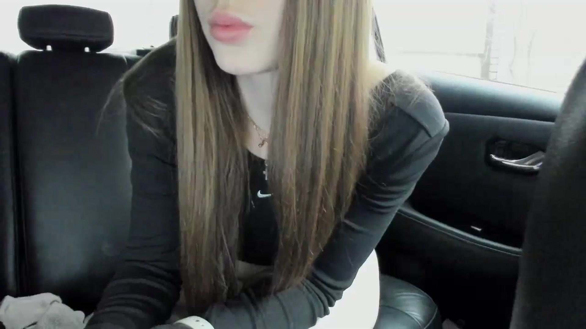 Gallery image thumbnail from Ihave_cookies's myfreecams stream on, 12/03/2024, 12:35 image 6 of 20