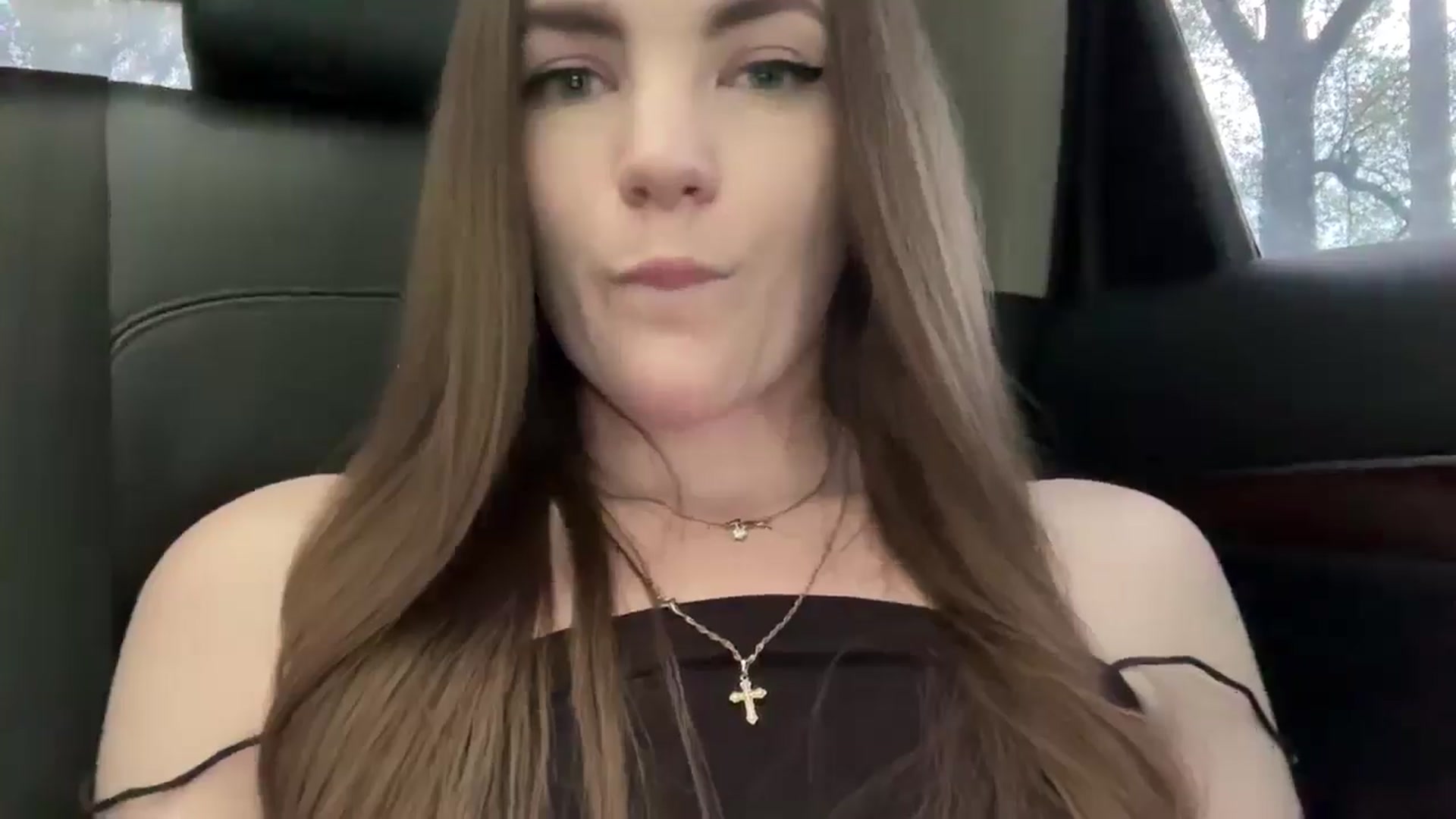 Gallery image thumbnail from Ihave_cookies's myfreecams stream on, 04/24/2025, 10:21 image 3 of 20