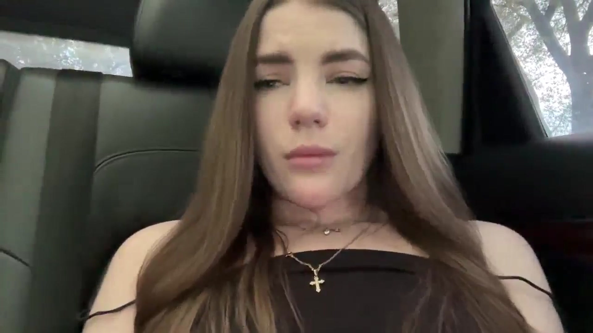 Gallery image thumbnail from Ihave_cookies's myfreecams stream on, 04/24/2025, 10:21 image 5 of 20