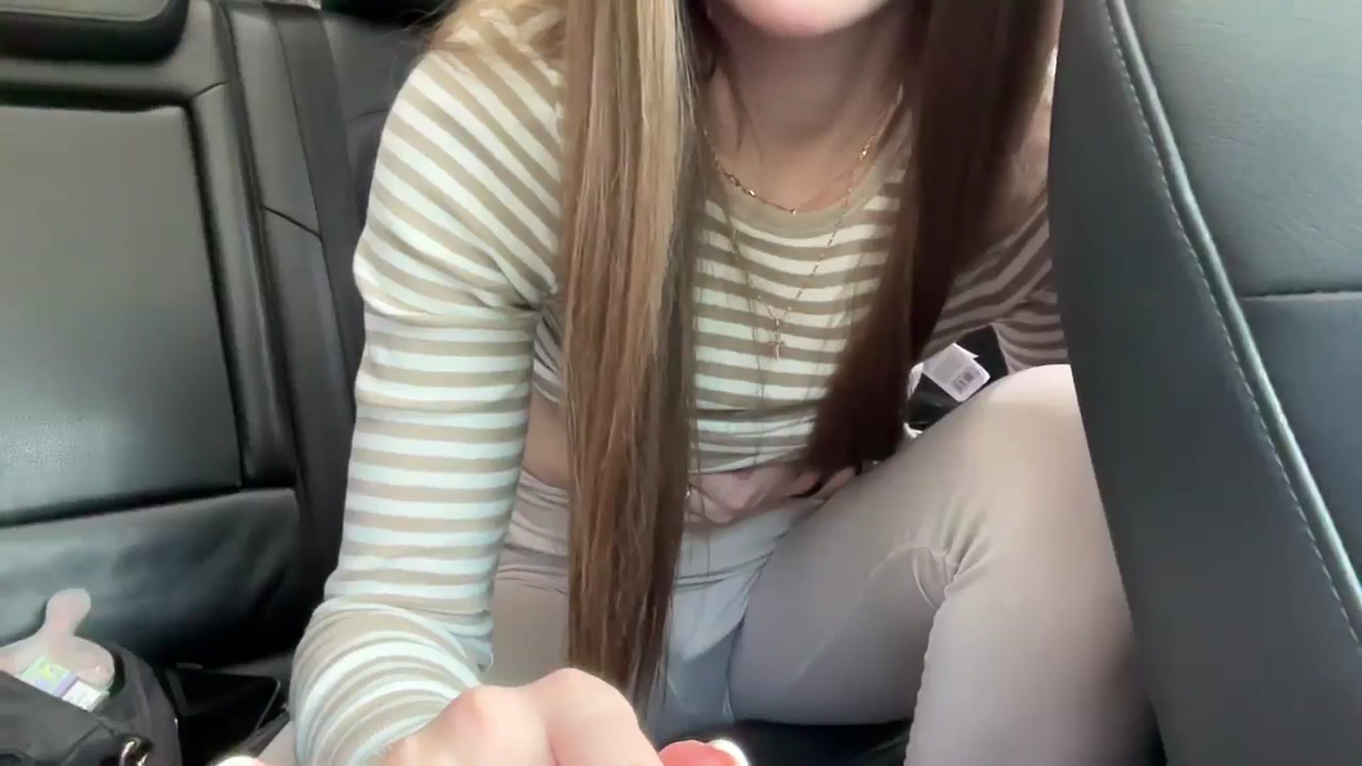 Gallery image thumbnail from Ihave_cookies's myfreecams stream on, 05/13/2025, 12:27 image 18 of 20